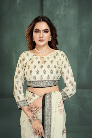 White Sophisticated Position Digital Foil Printed Crepe Silk Saree