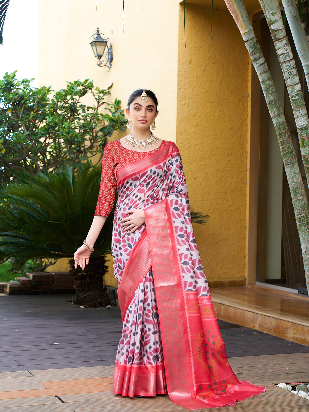 White Trendy Crepe Saree With Woven Zari Patta And Designer Print Work