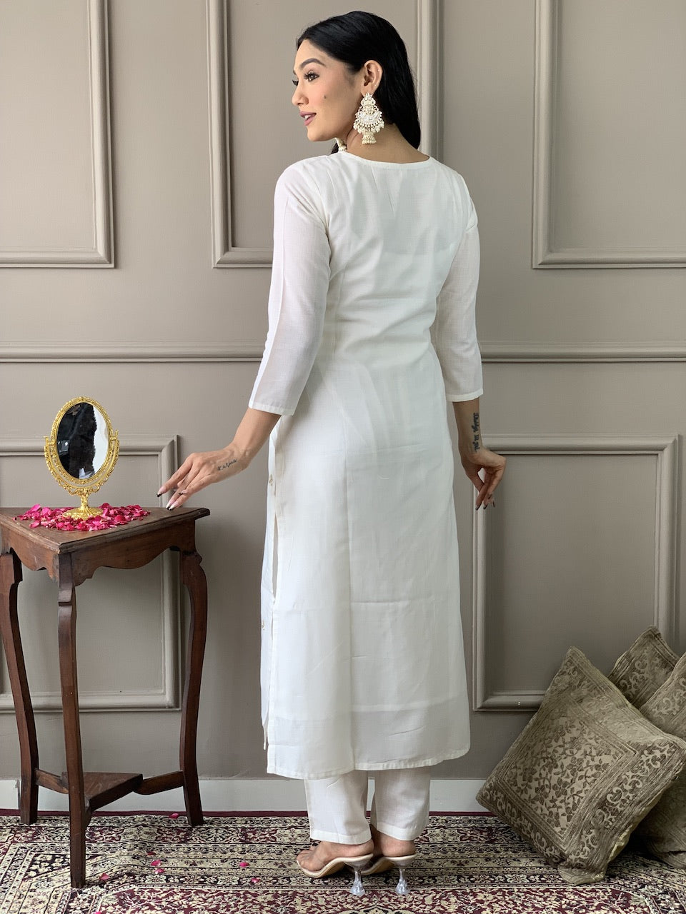 White Viscose Blend Elegant Kurta Pant Set With Embroidery Work