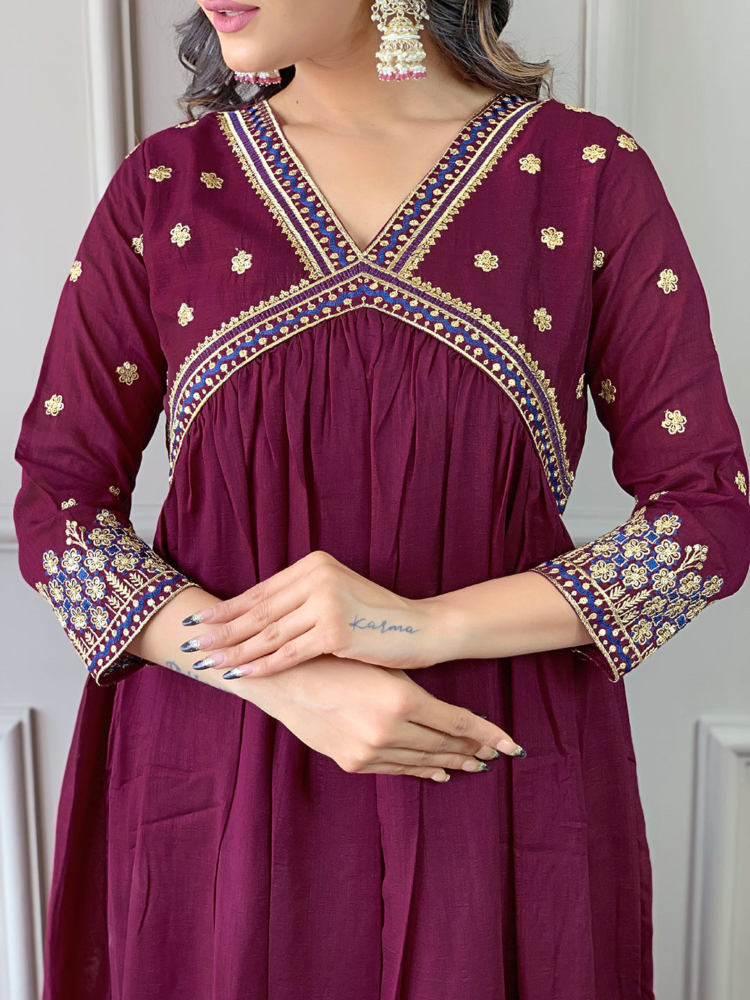 Wine Vichitra Silk Elegant Kurta Pant Set With Embroidery Work