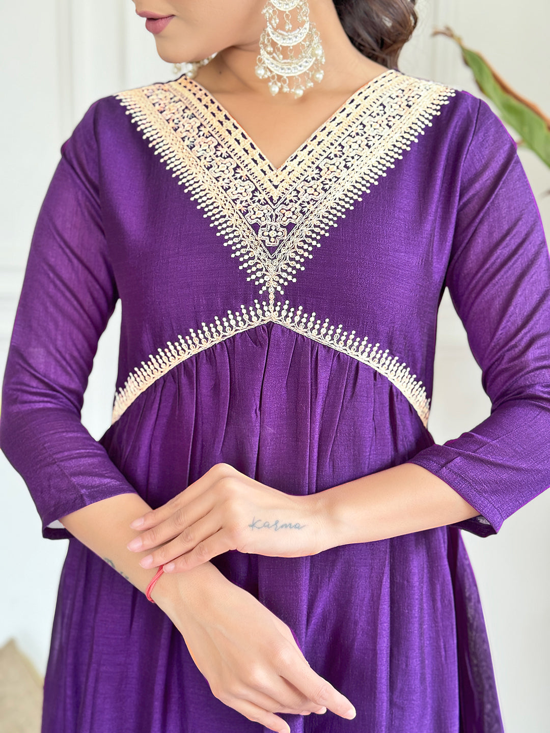 Wine Vichitra Silk Elegant Kurta Pant Set With Embroidery Work