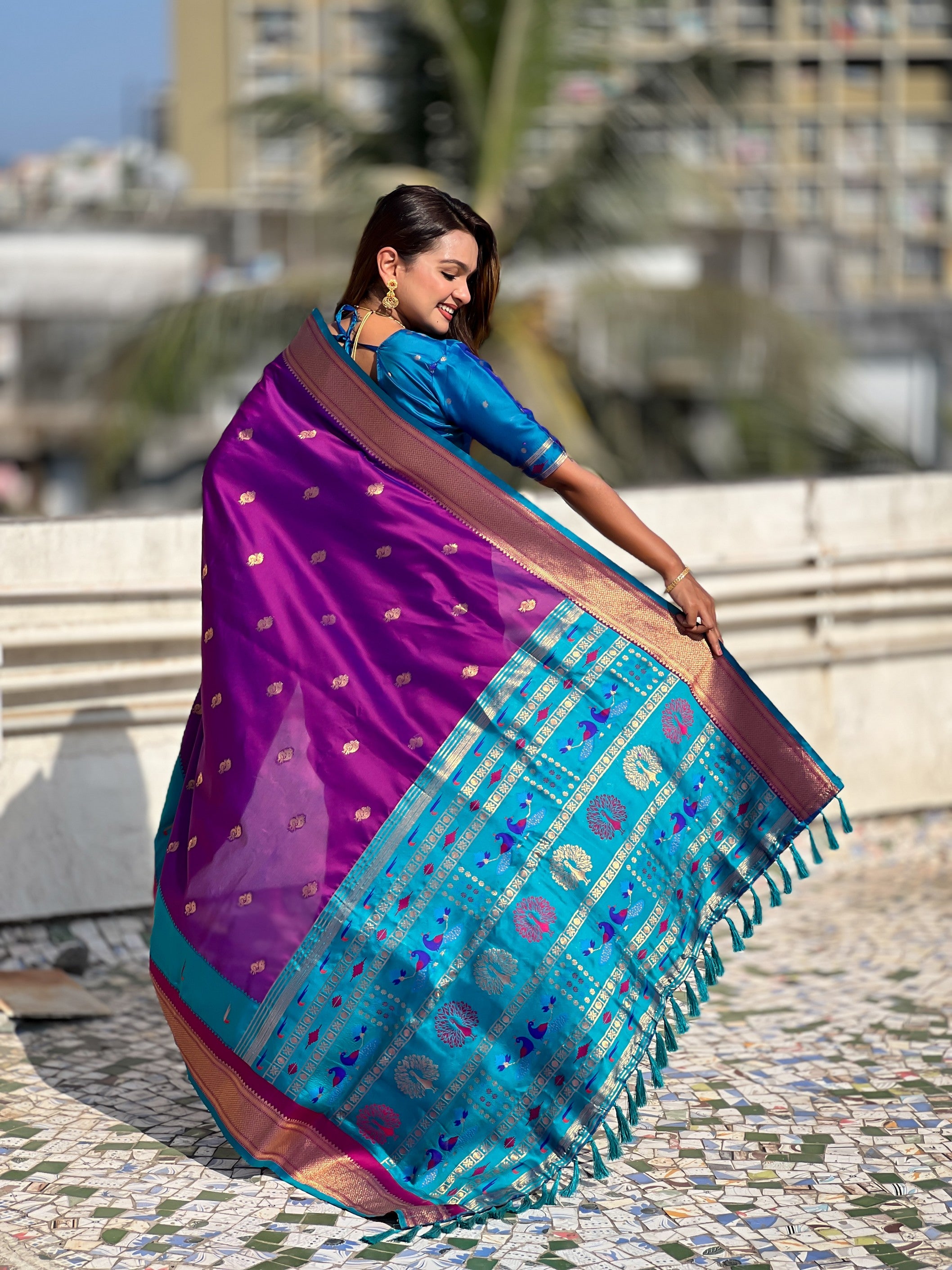 Woven Gold Jari Peacock Designer Voilet Paithani Silk Ethnic Saree