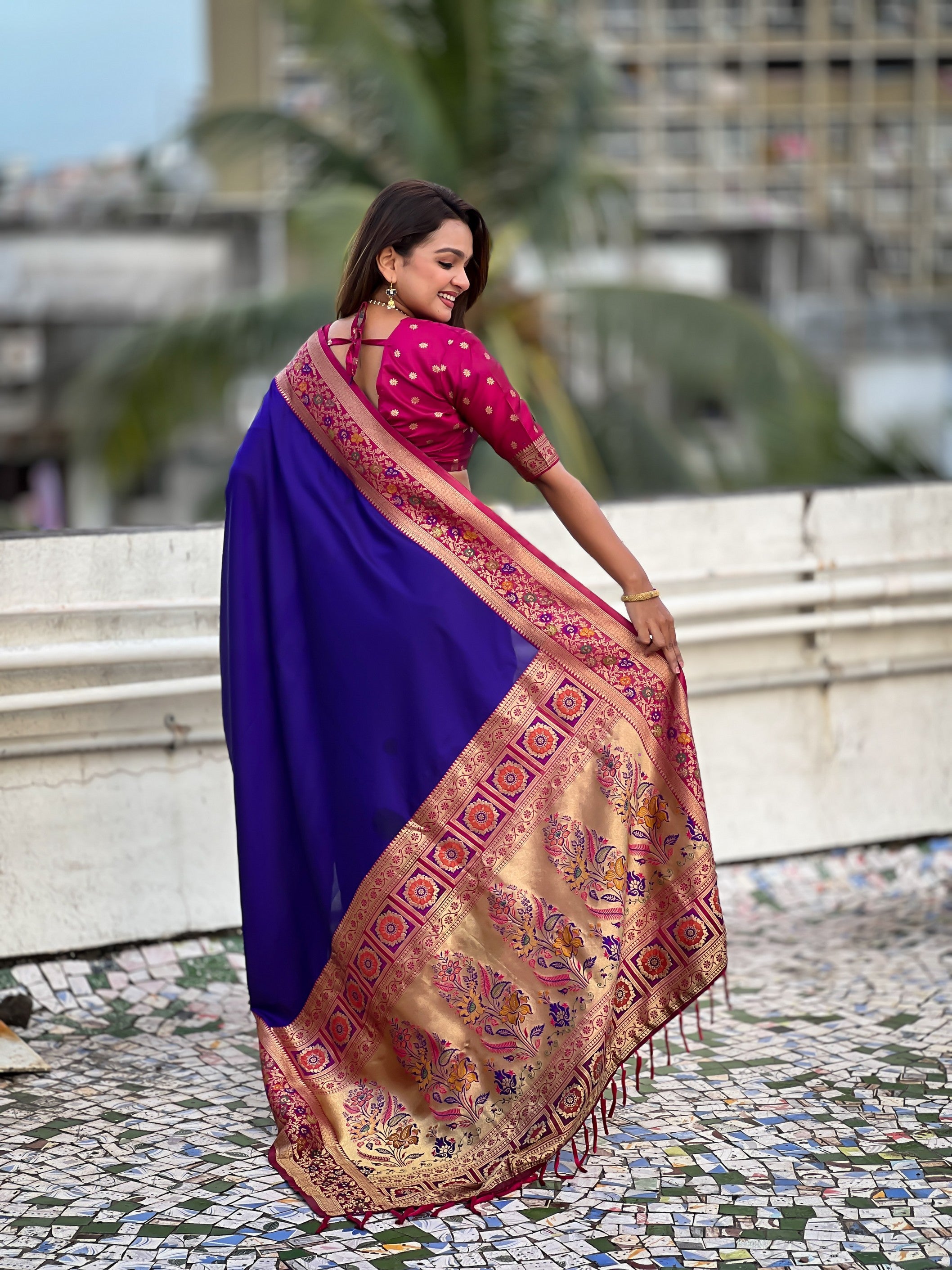 Woven Kadiyal Paithani Gala Designer Blue Soft Silk Ethnic Saree