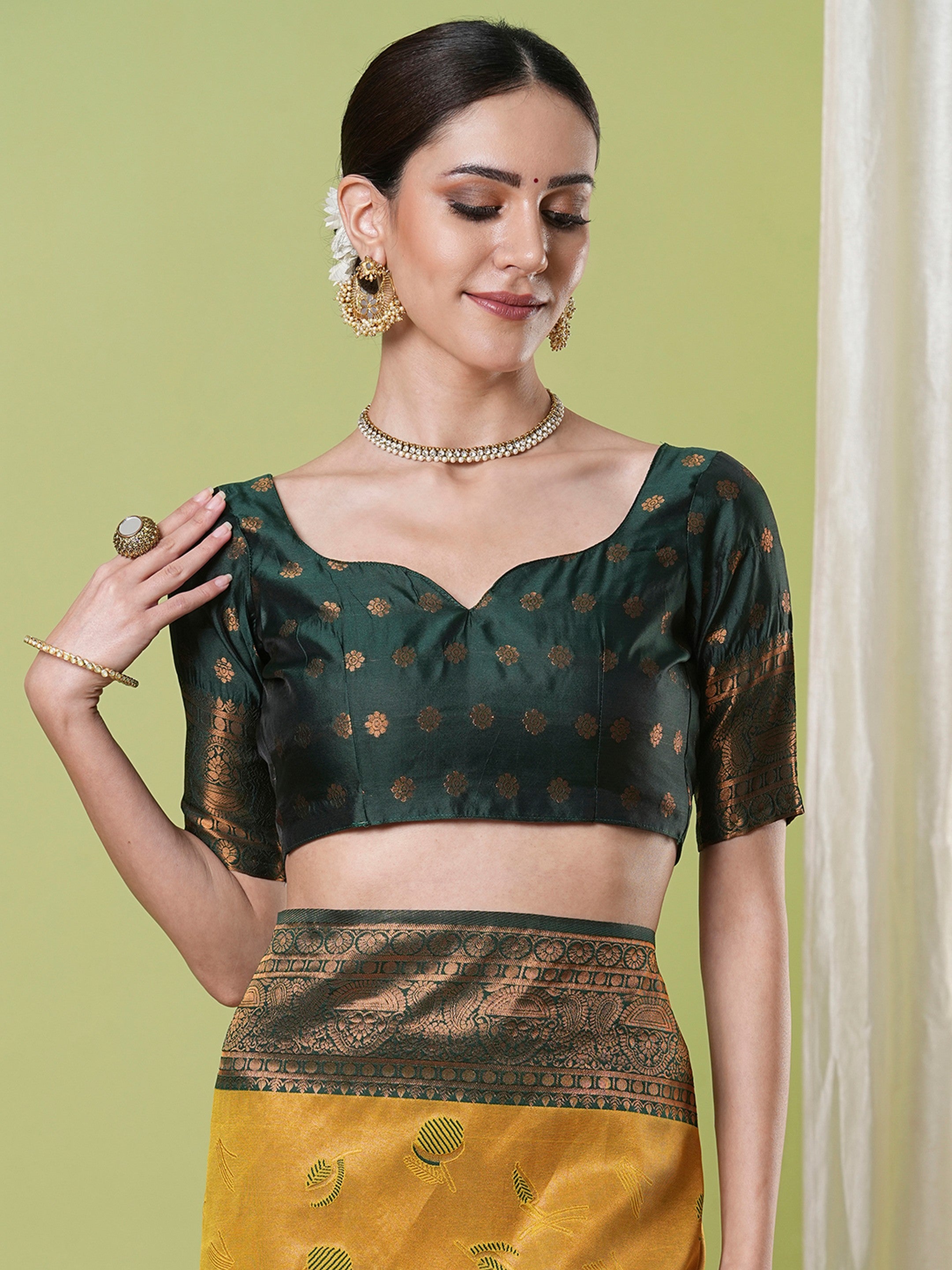 Yellow Banarasi Silk Saree With Beautiful Jacquard Designer Work