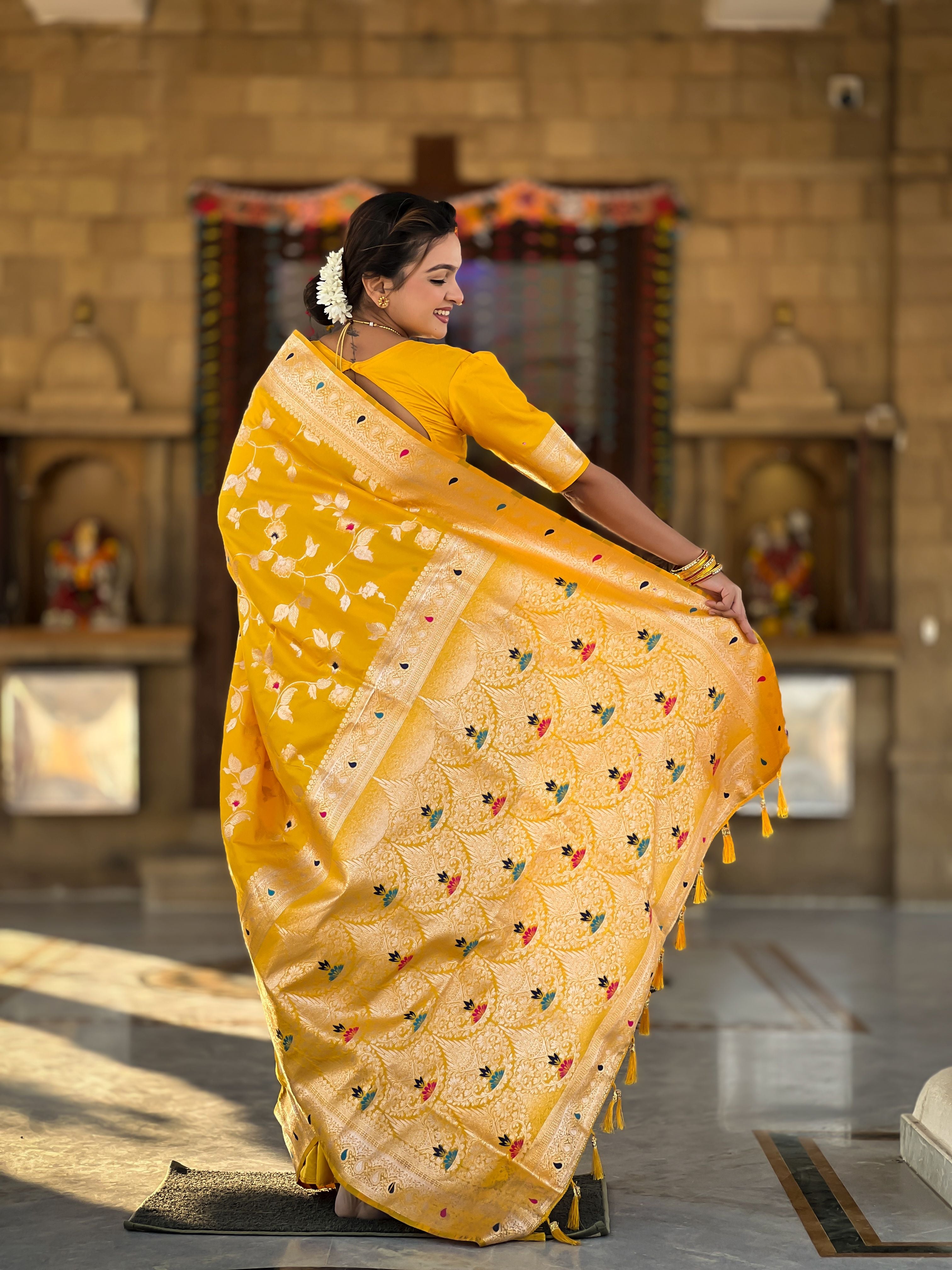 Yellow Banarasi Silk Woven Jacquard Designer Ceremonial Partywear Saree