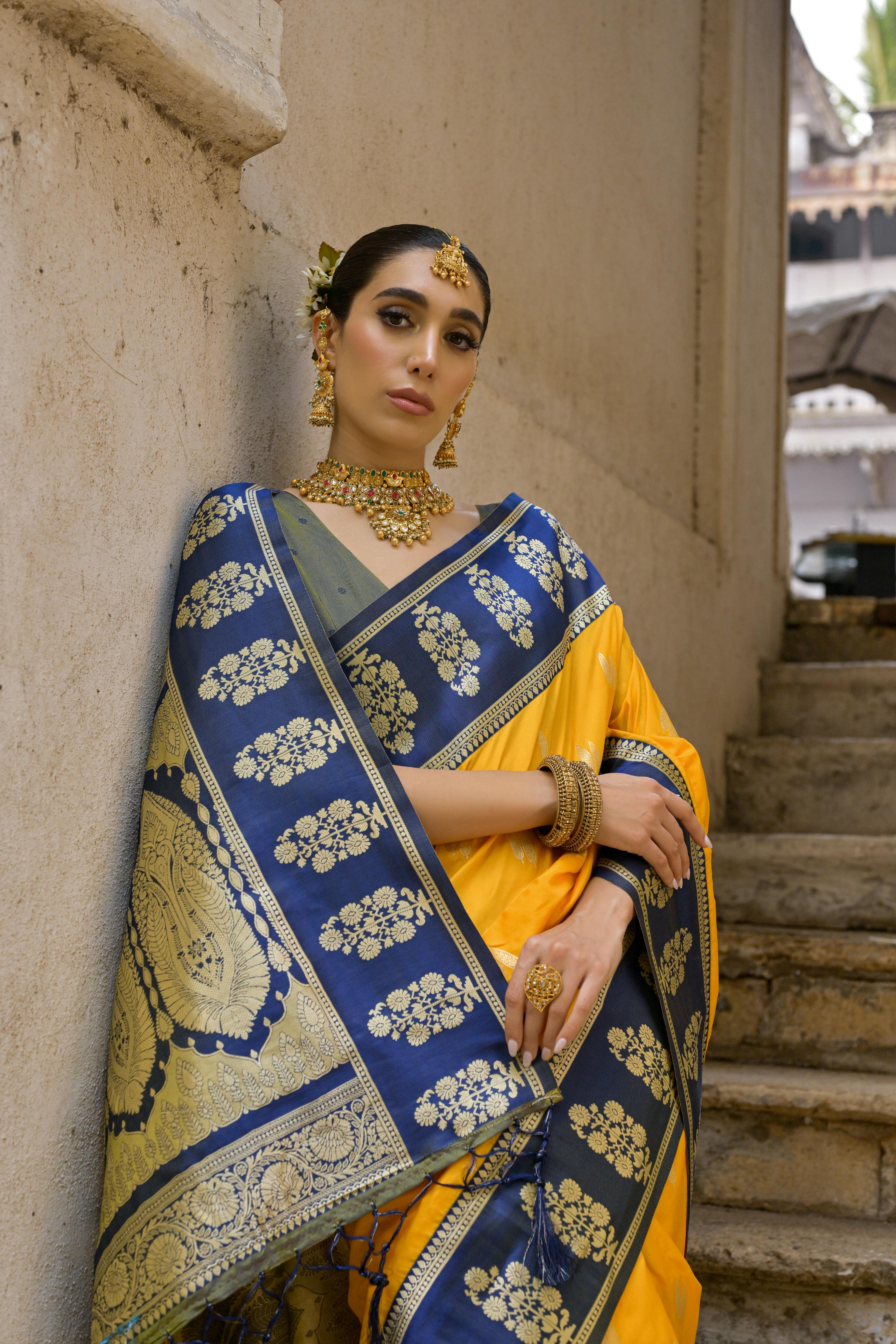 Yellow Banarasi Silk Woven Jari Designer Heavy Rich Looks Ceremonial Saree
