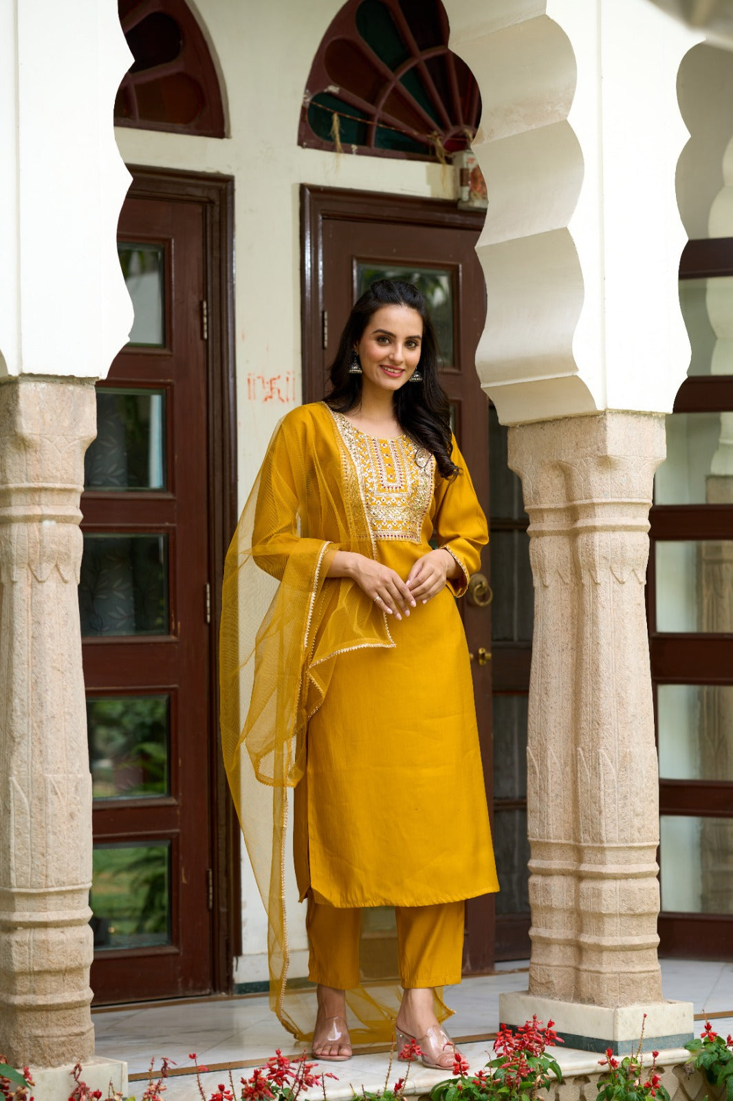 Yellow Chanderi Elegant Kurta Pant Set With Embroidery Work