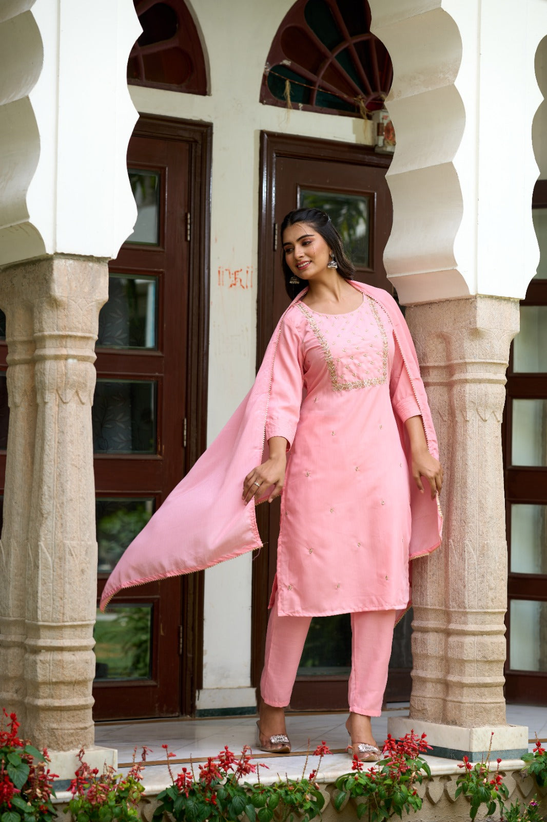 Yellow Chanderi Elegant Kurta Pant Set With Embroidery Work