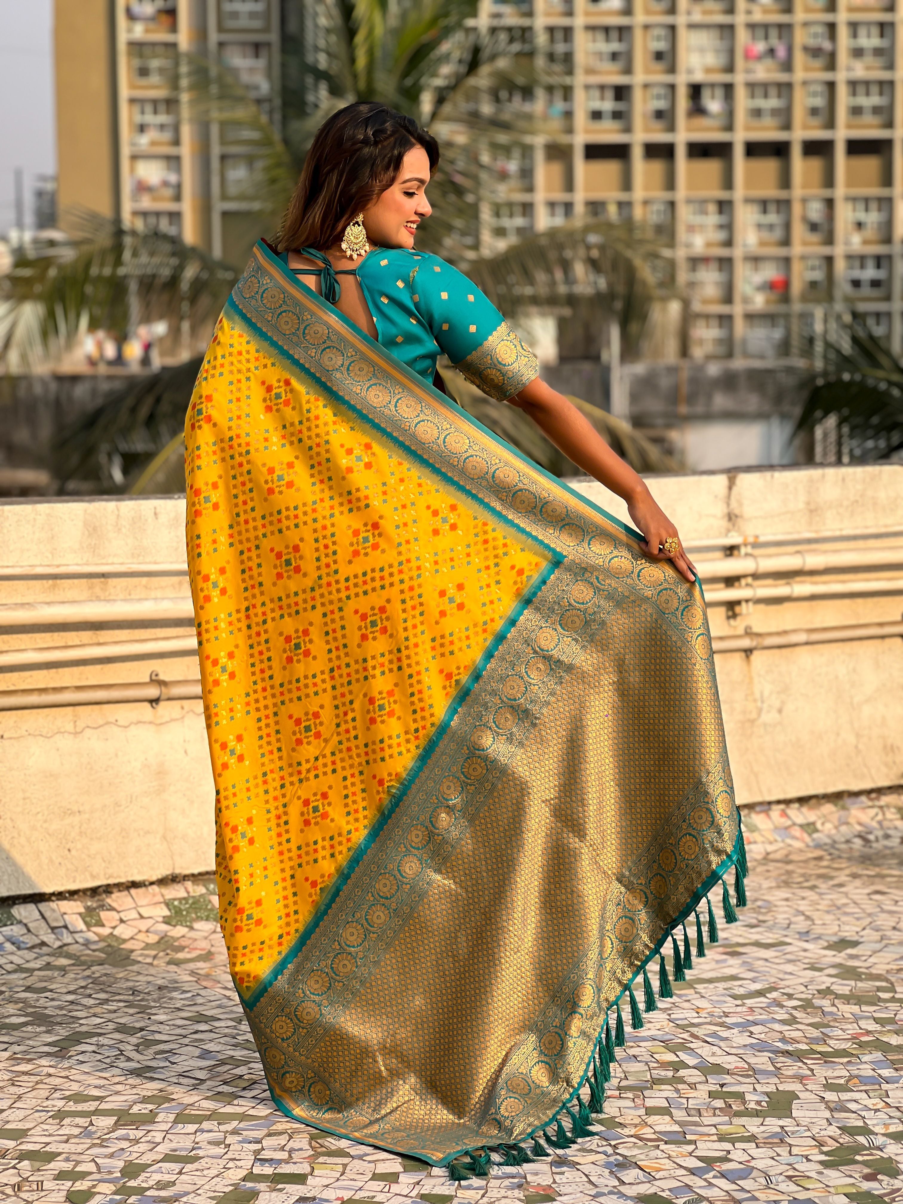 Yellow Patola Silk Weaving Ikkat Meenakari Designer Graceful Ceremonial Saree
