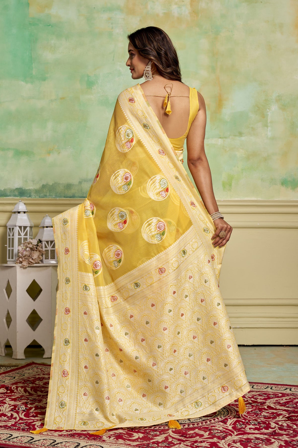 Yellow Rich And Elegant Woven Designer Cotton Fabric Saree