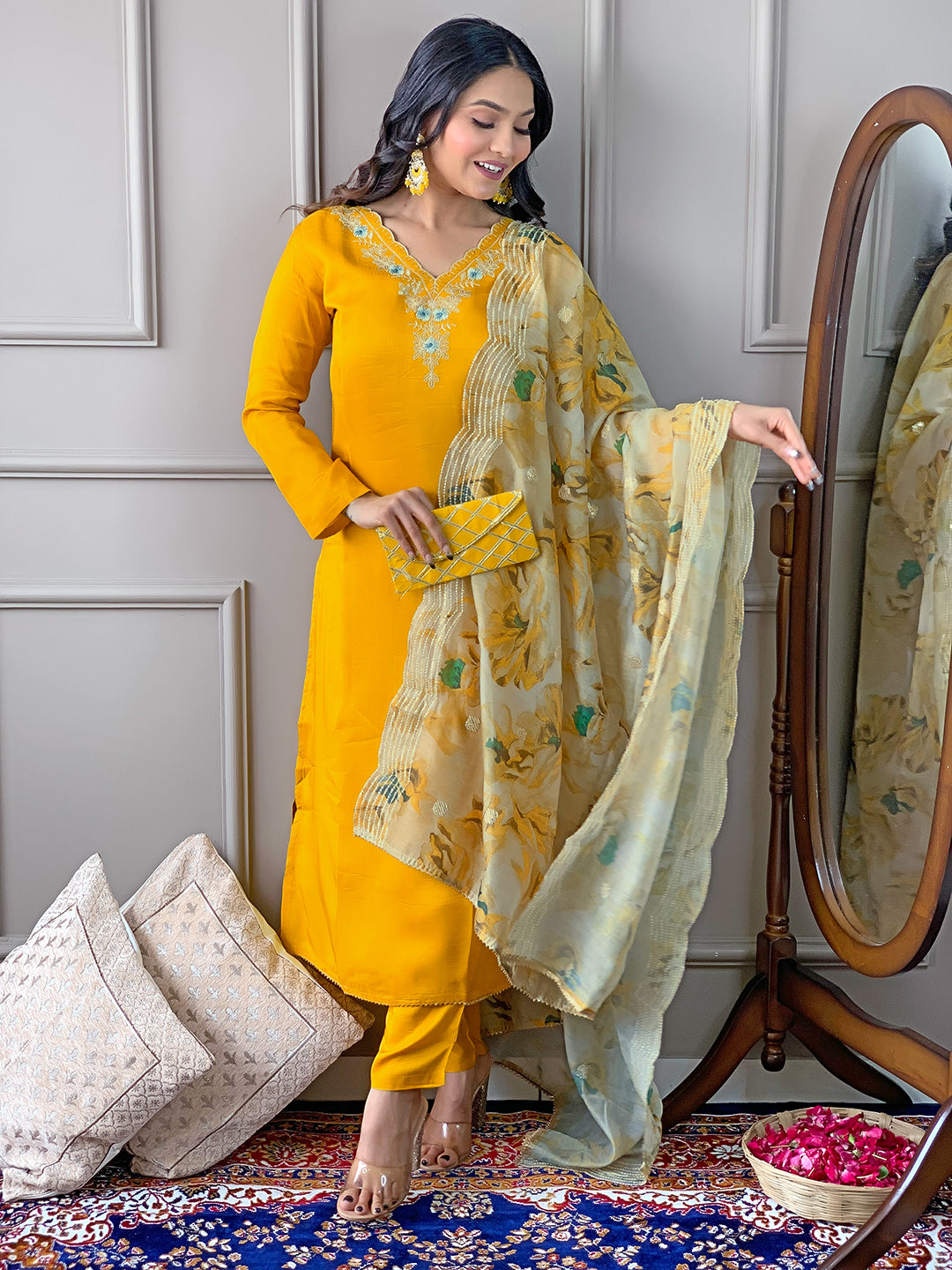 Yellow Viscose Elegant Kurta Pant Set With Embroidery Work