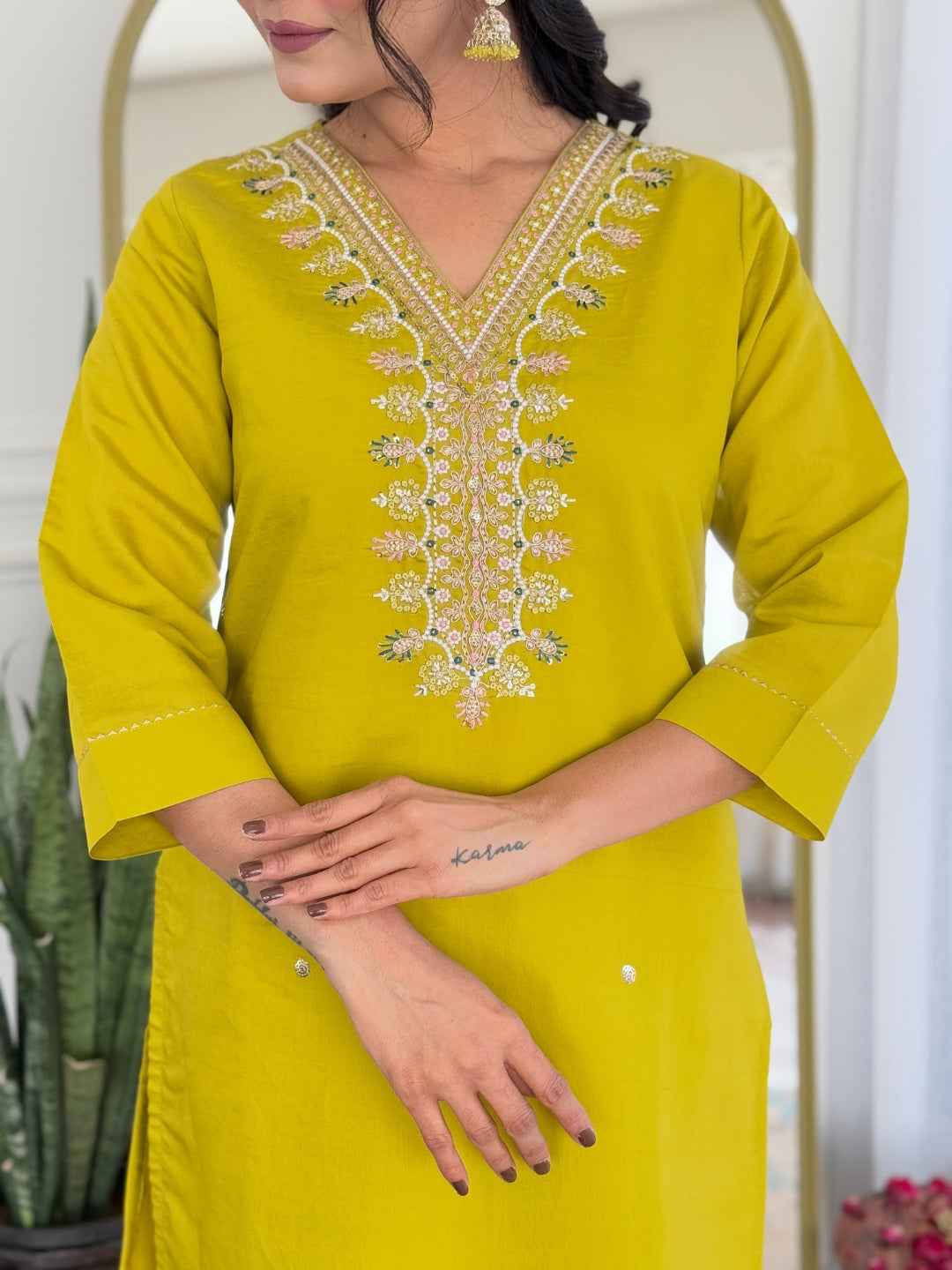 Yellow Viscose Elegant Kurta Pant Set With Embroidery Work