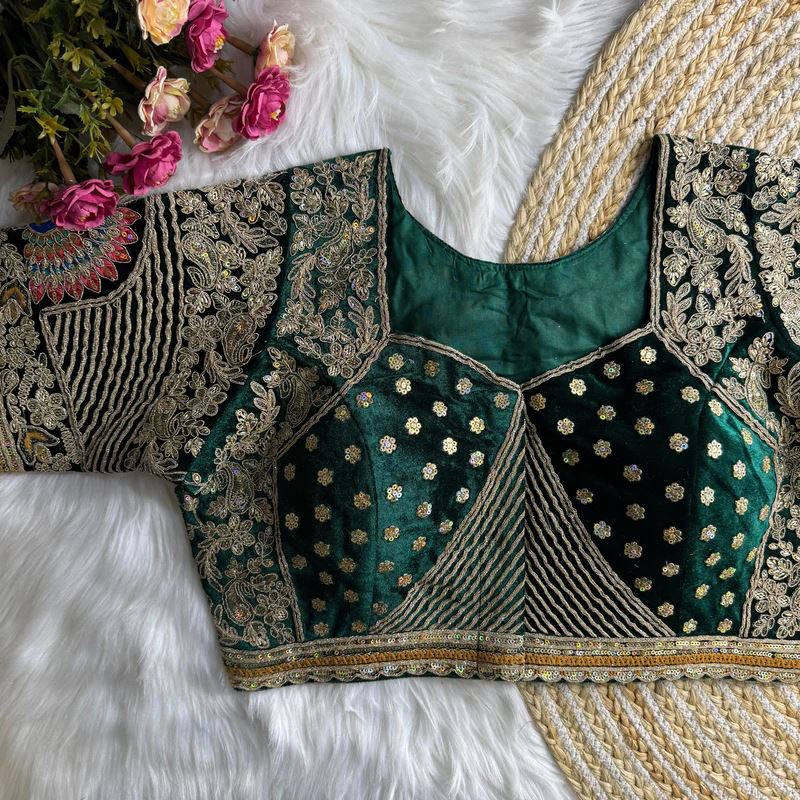 Bottle Green Royal Rajwadi Velvet Wedding Blouse with Dulha Dulhan Embroidery
