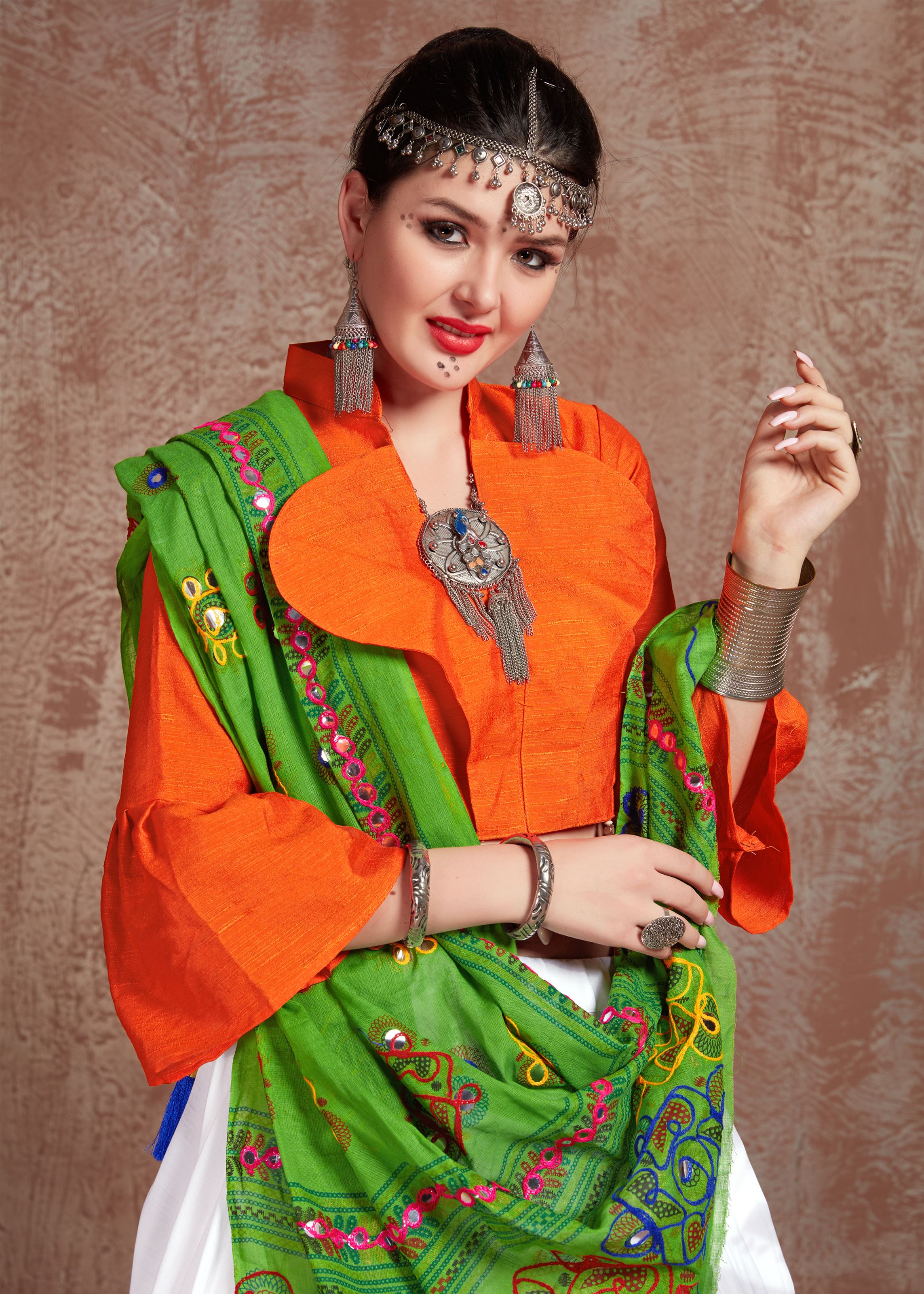 White And Orange Navratri Chaniya Choli With Gamthi Work Butta And  Tassels Lace