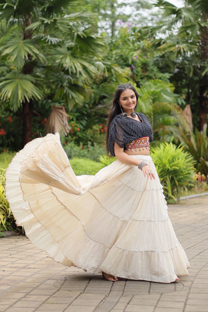 Black Lehenga Choli With Standard Frill Stitching
