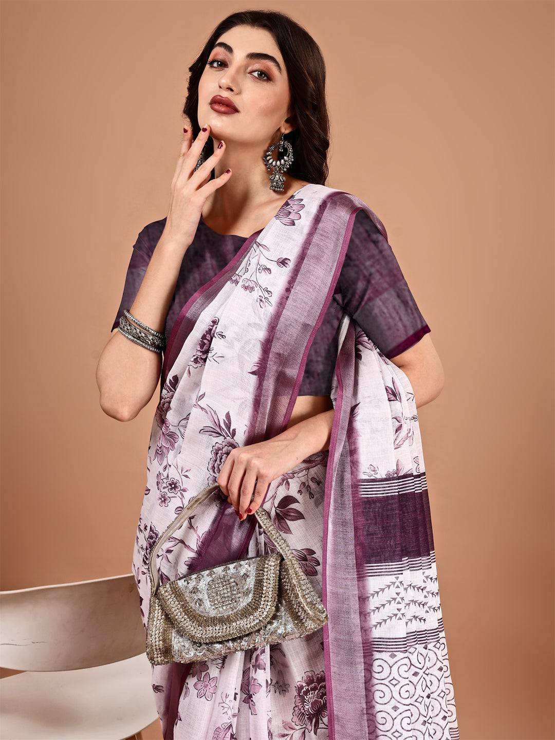 White Linen Soft Casual Printed Saree