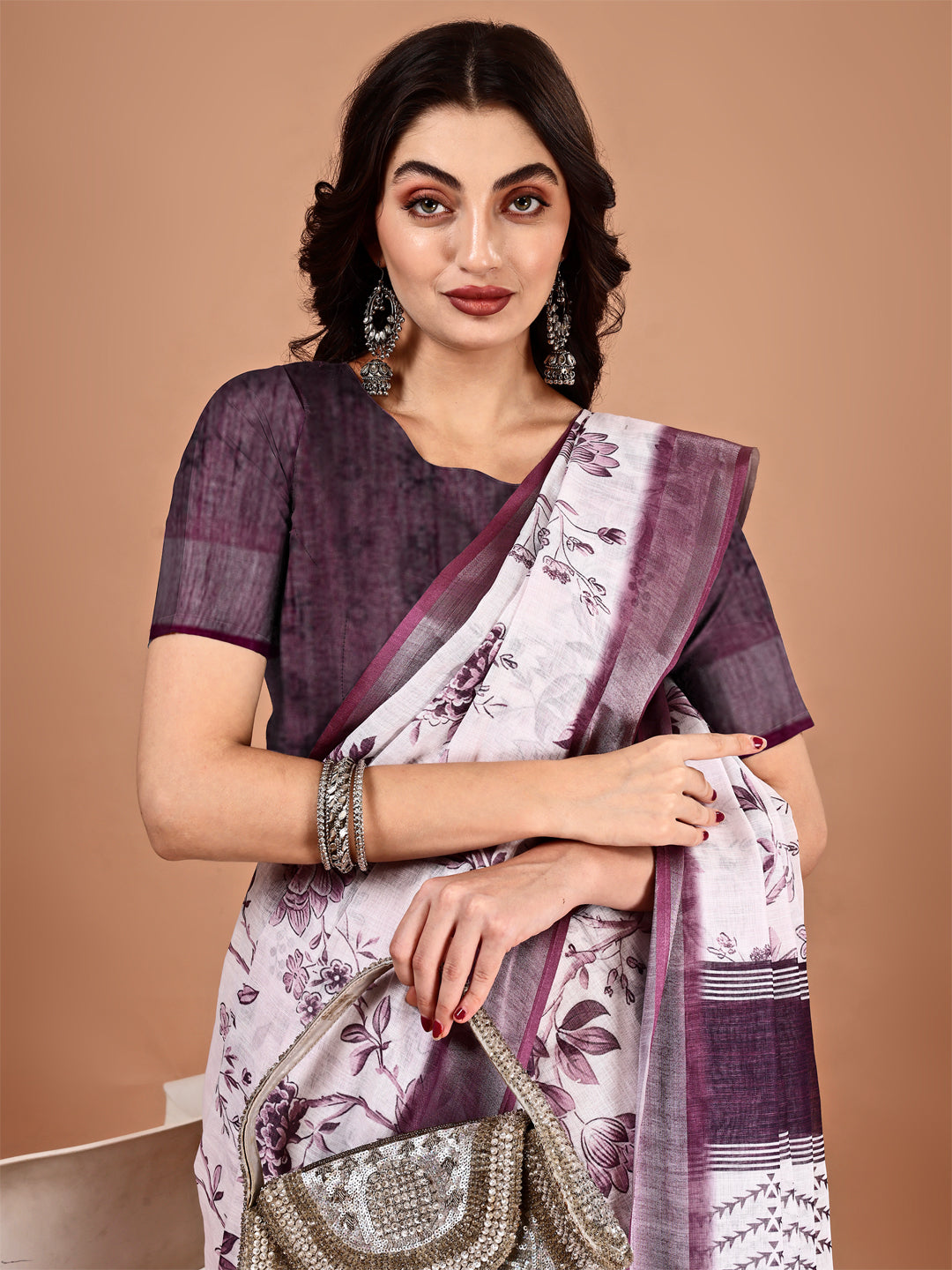 White Linen Soft Casual Printed Saree