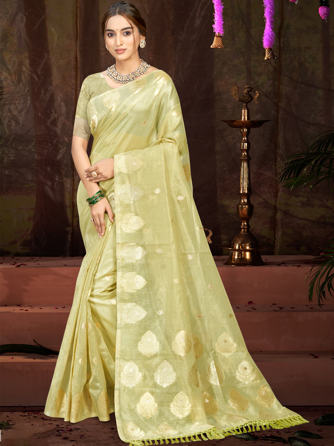 Alluring Olive Green Munga kota Festival Saree for Women