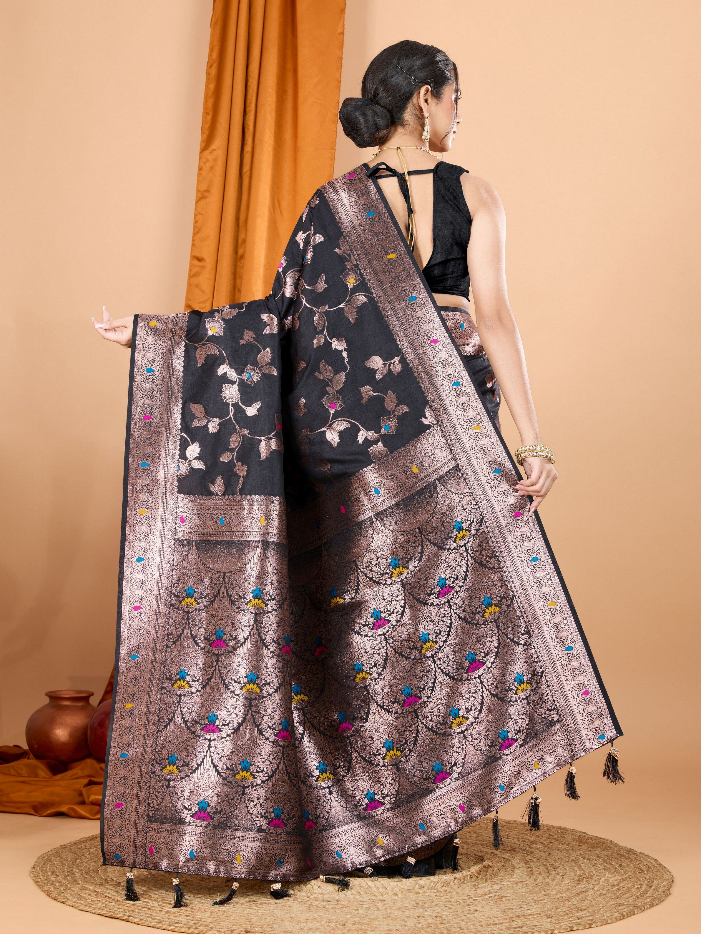 Black Ethnic Banarasi Silk Saree With Woven Jari Designer Work