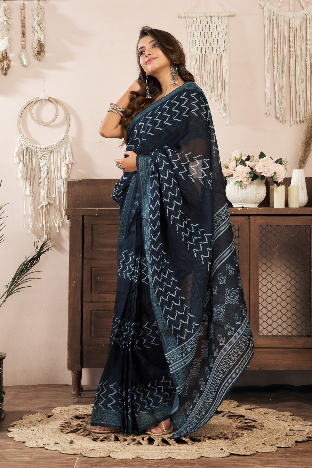 Black Linen Ready To Wear Saree With Zari Border Printed