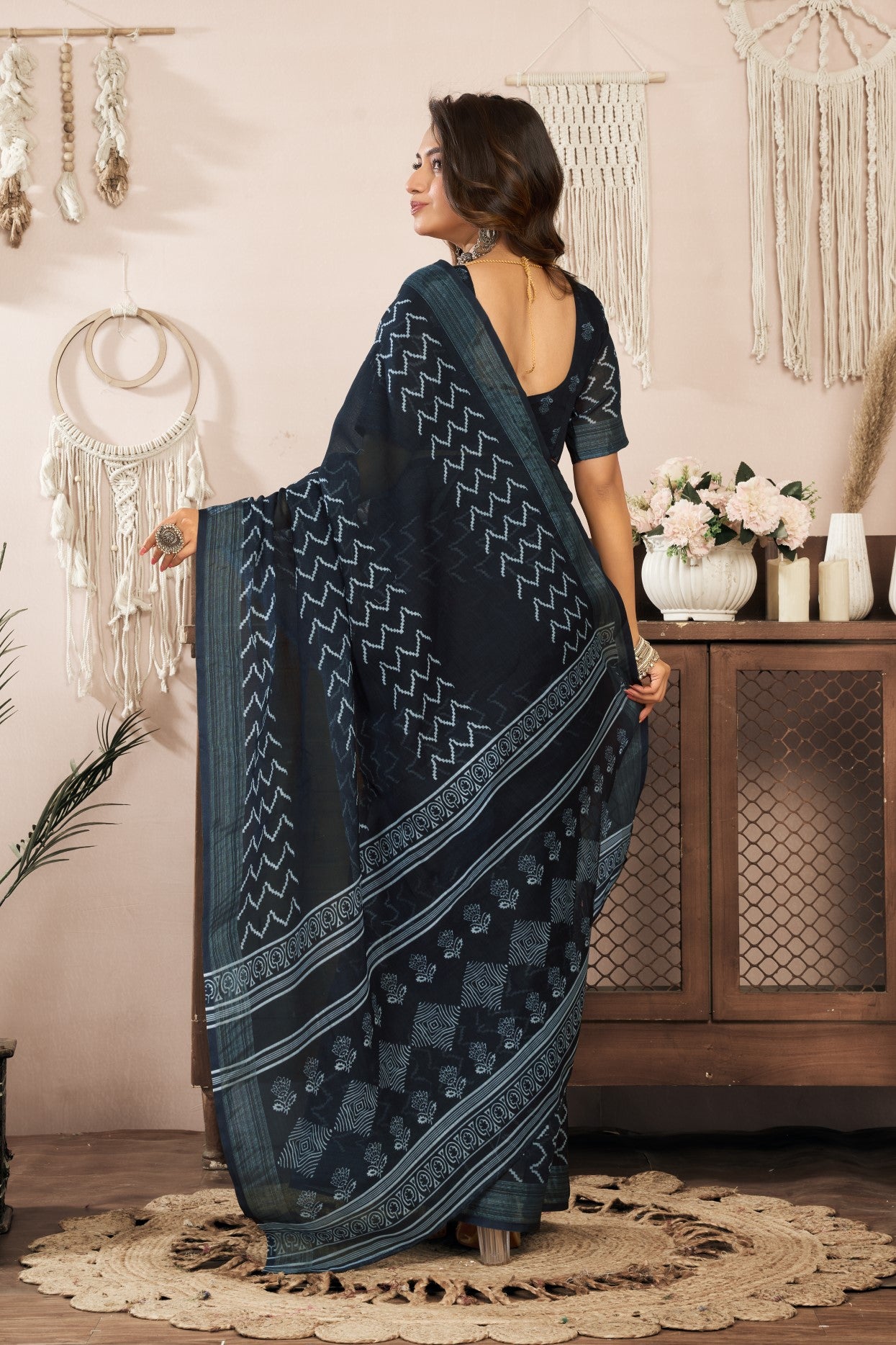 Black Linen Ready To Wear Saree With Zari Border Printed
