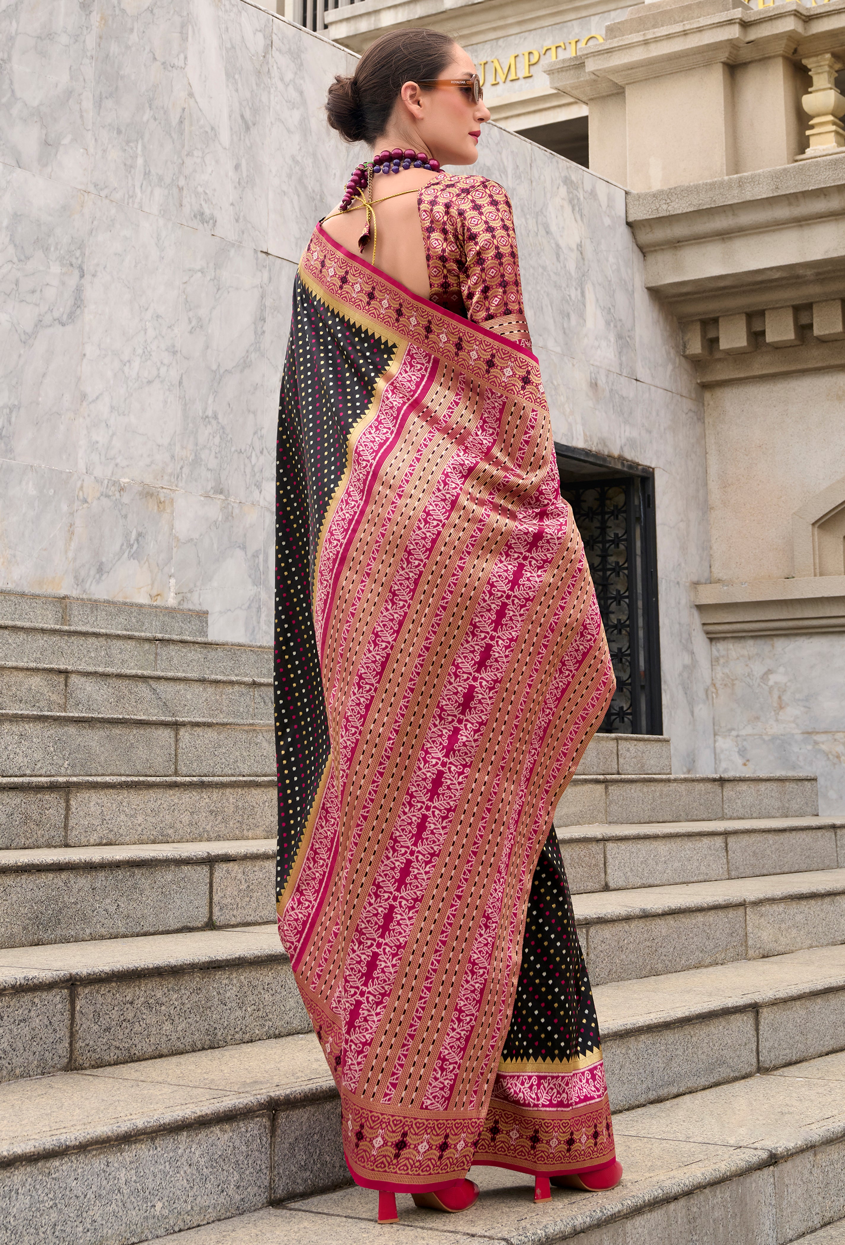 Black Pure Soft Banarasi Silk Saree With Jacquard Woven Work