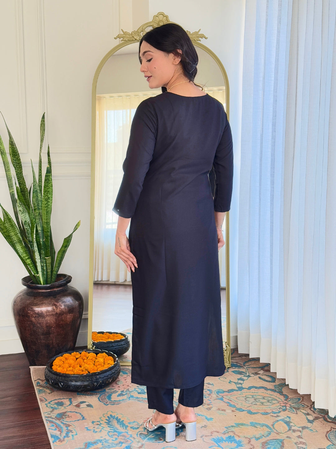 Black Rayon Elegant Kurta Pant Set With Embroidery Work