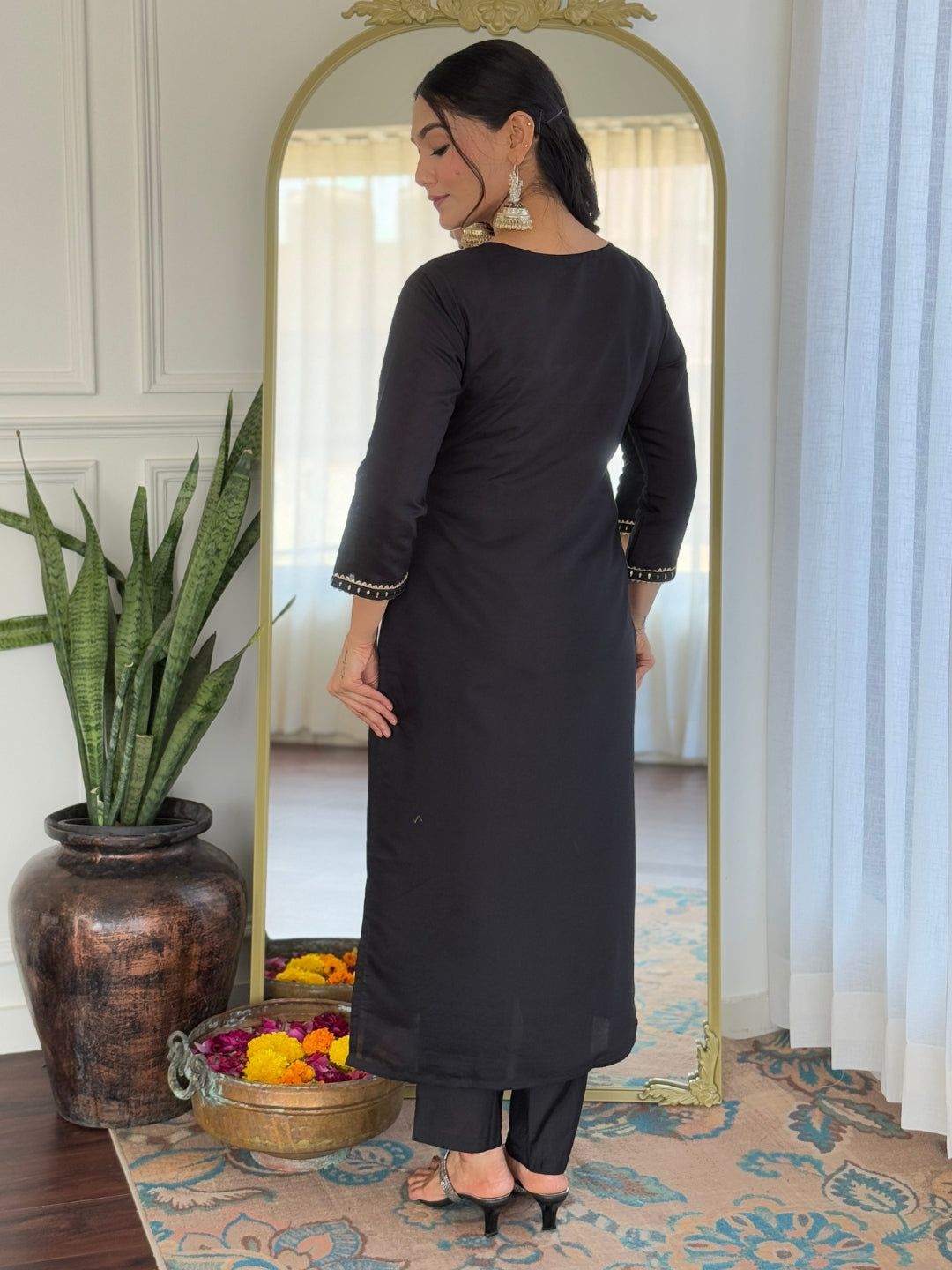 Black Rayon Elegant Kurta Pant Set With Embroidery Work