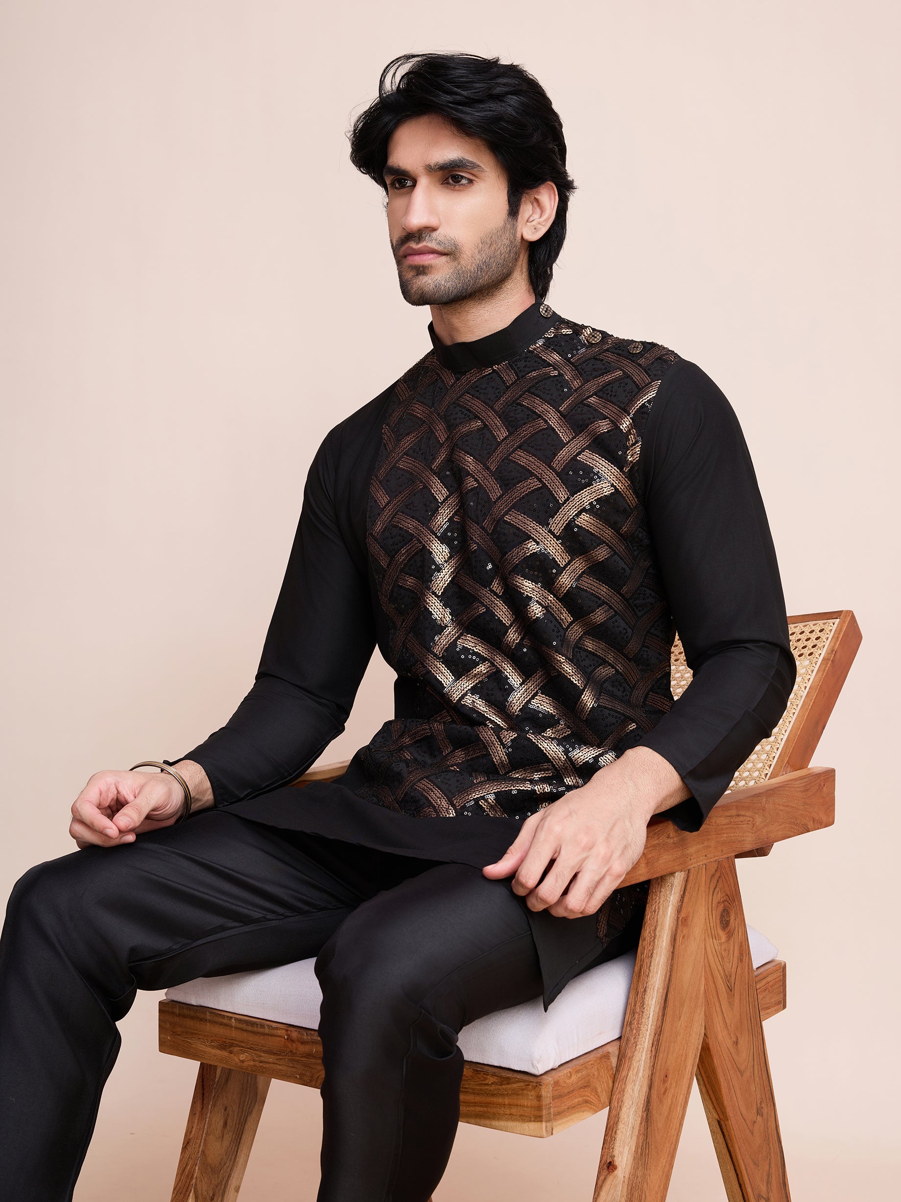 Black Sequins Embroidered Ethnic Kurta – Dashing Partywear Look