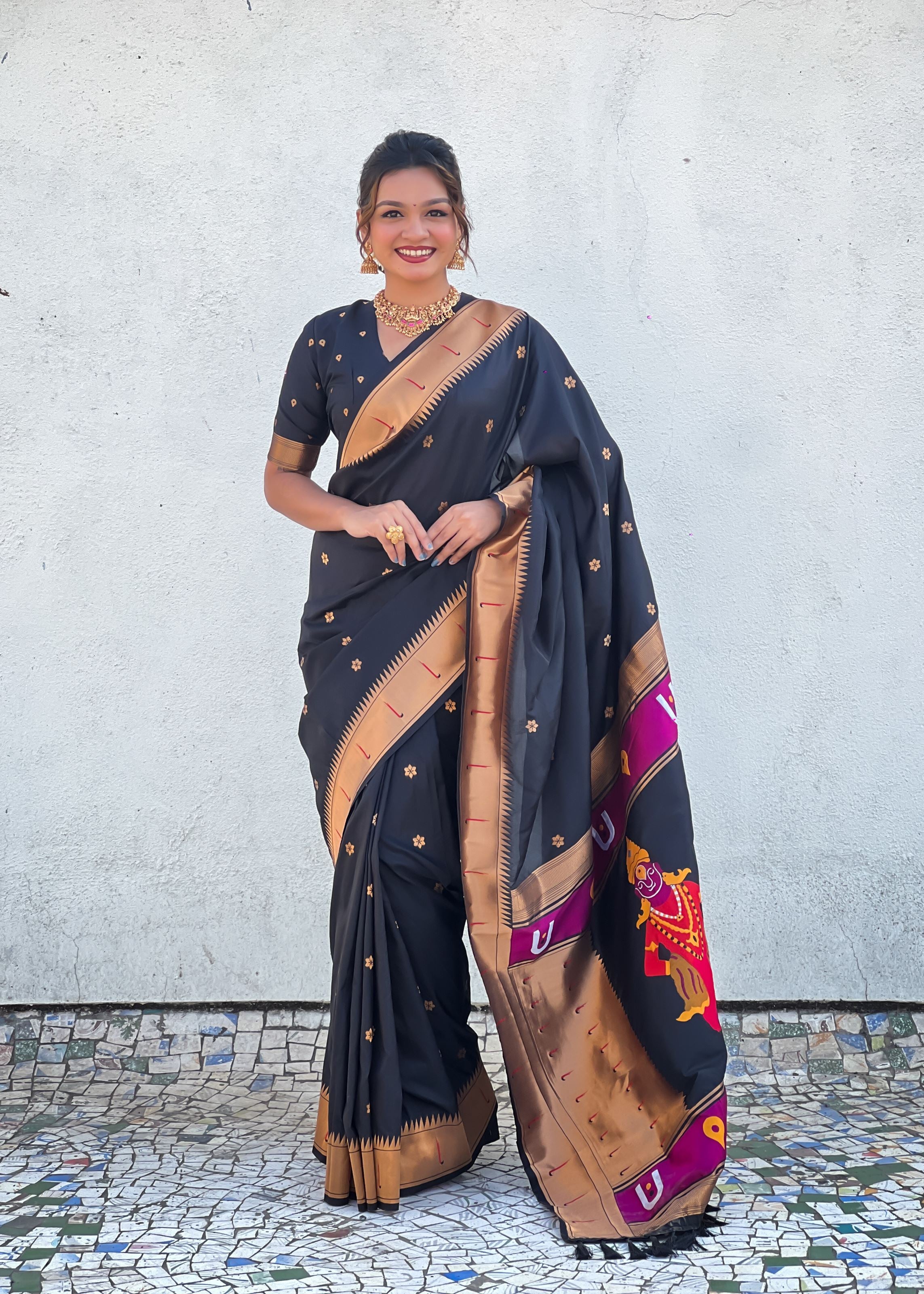 Black Silk Blend Vitthala God Paithani Silk Saree