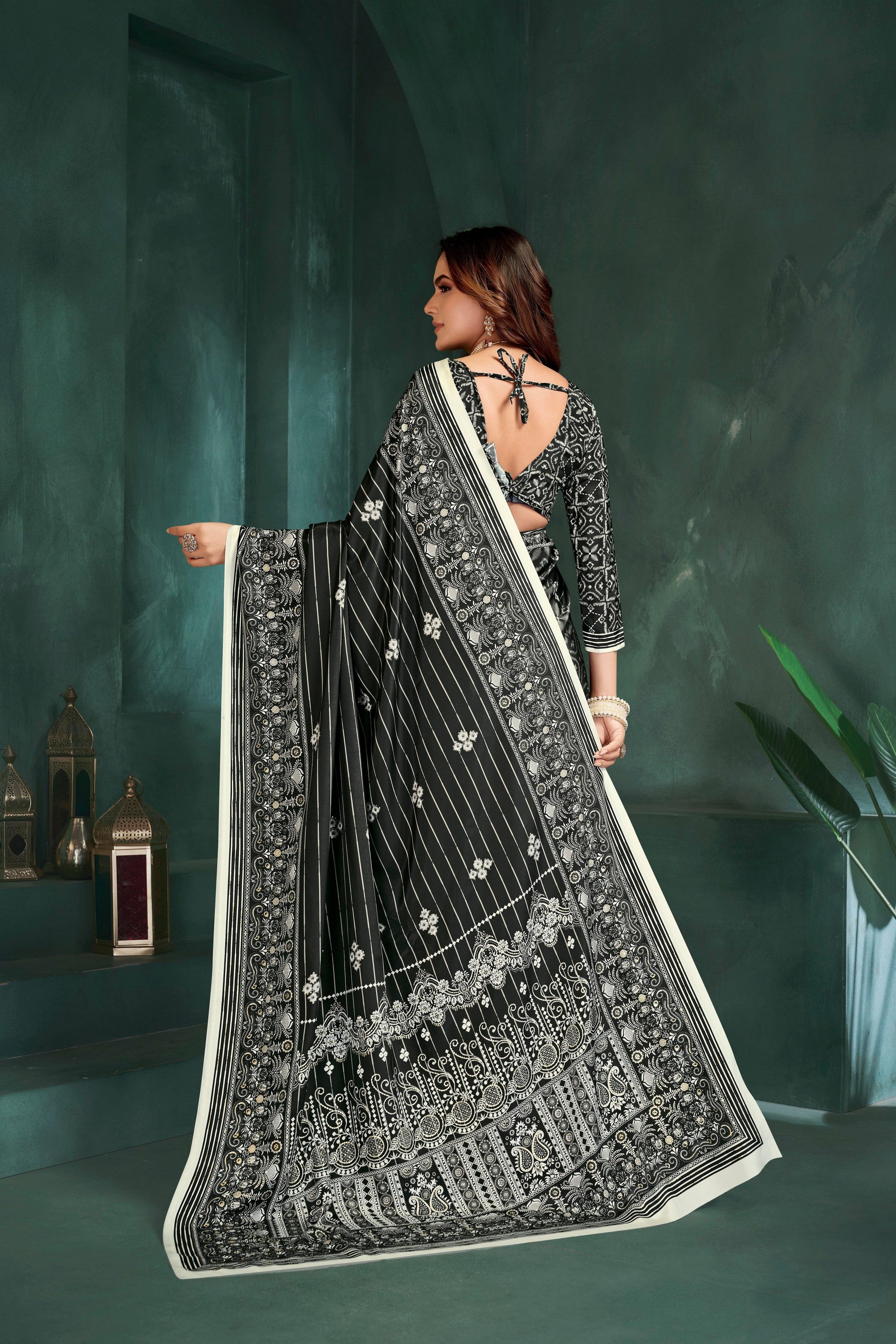 Black Sophisticated Position Digital Foil Printed Crepe Silk Saree