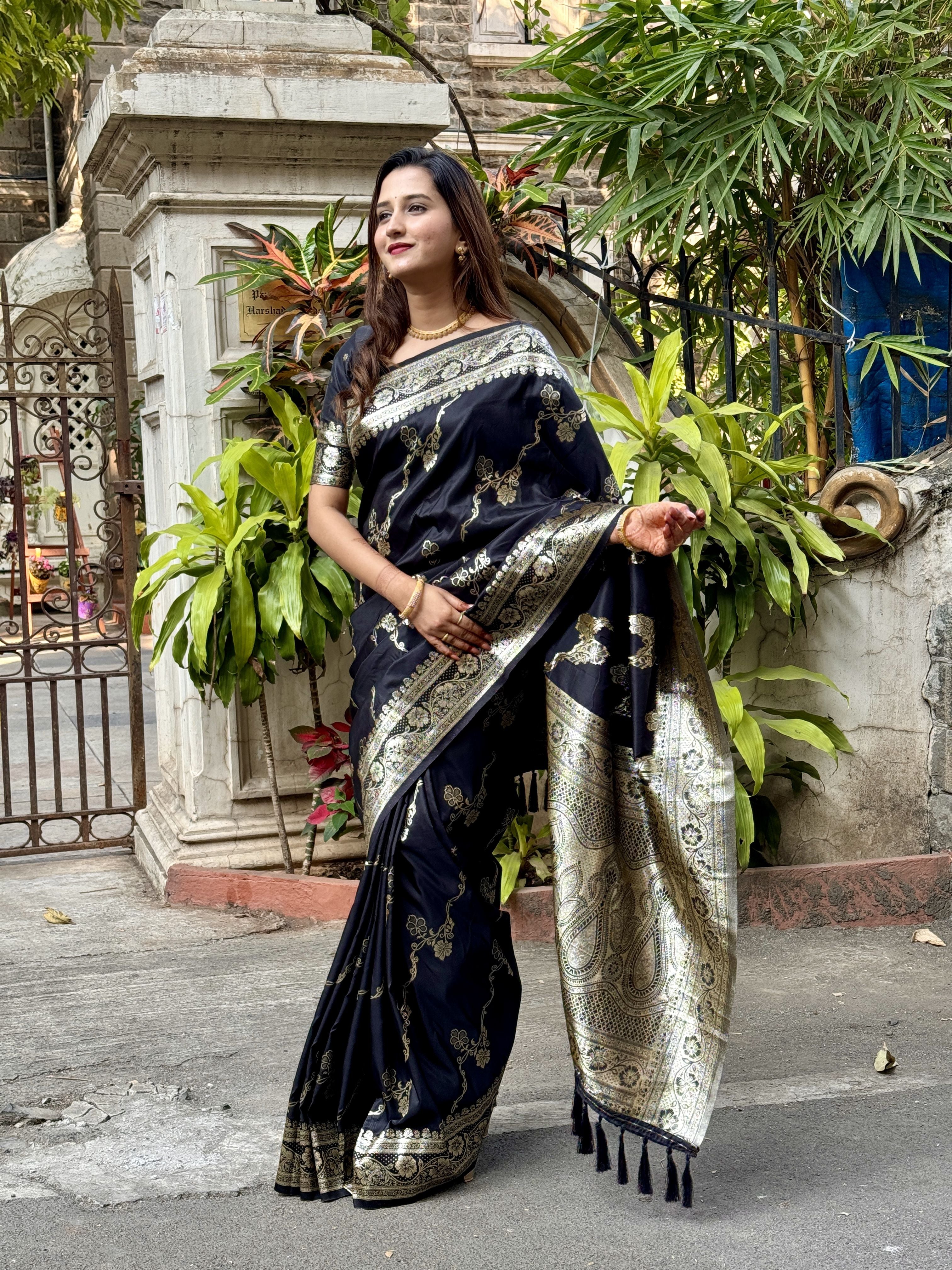 Black Woven Jacquard Jari Designer Banarasi Silk Festive Ceremonial Saree