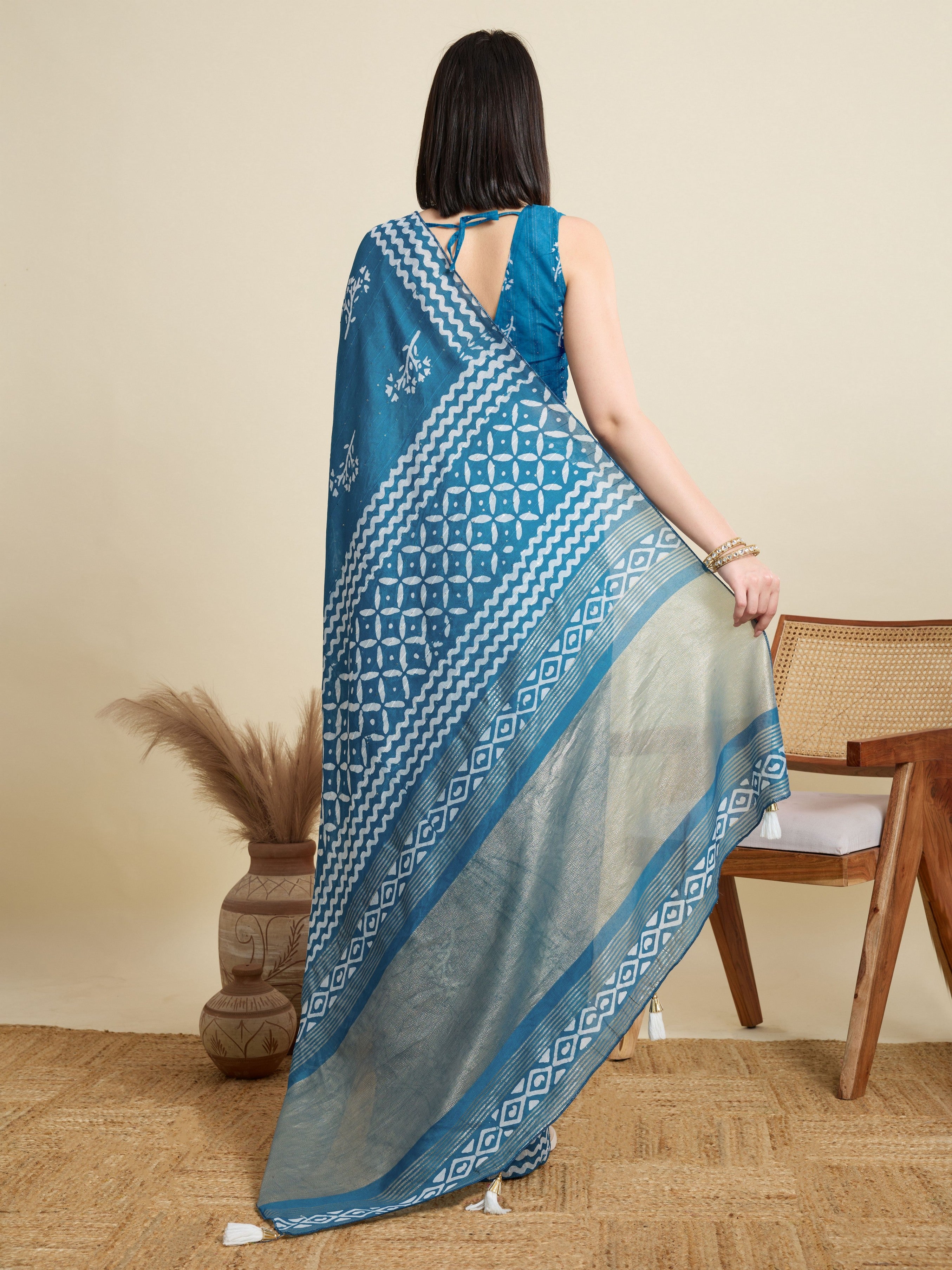 Blue Blended Cotton Ethnic Festive Saree