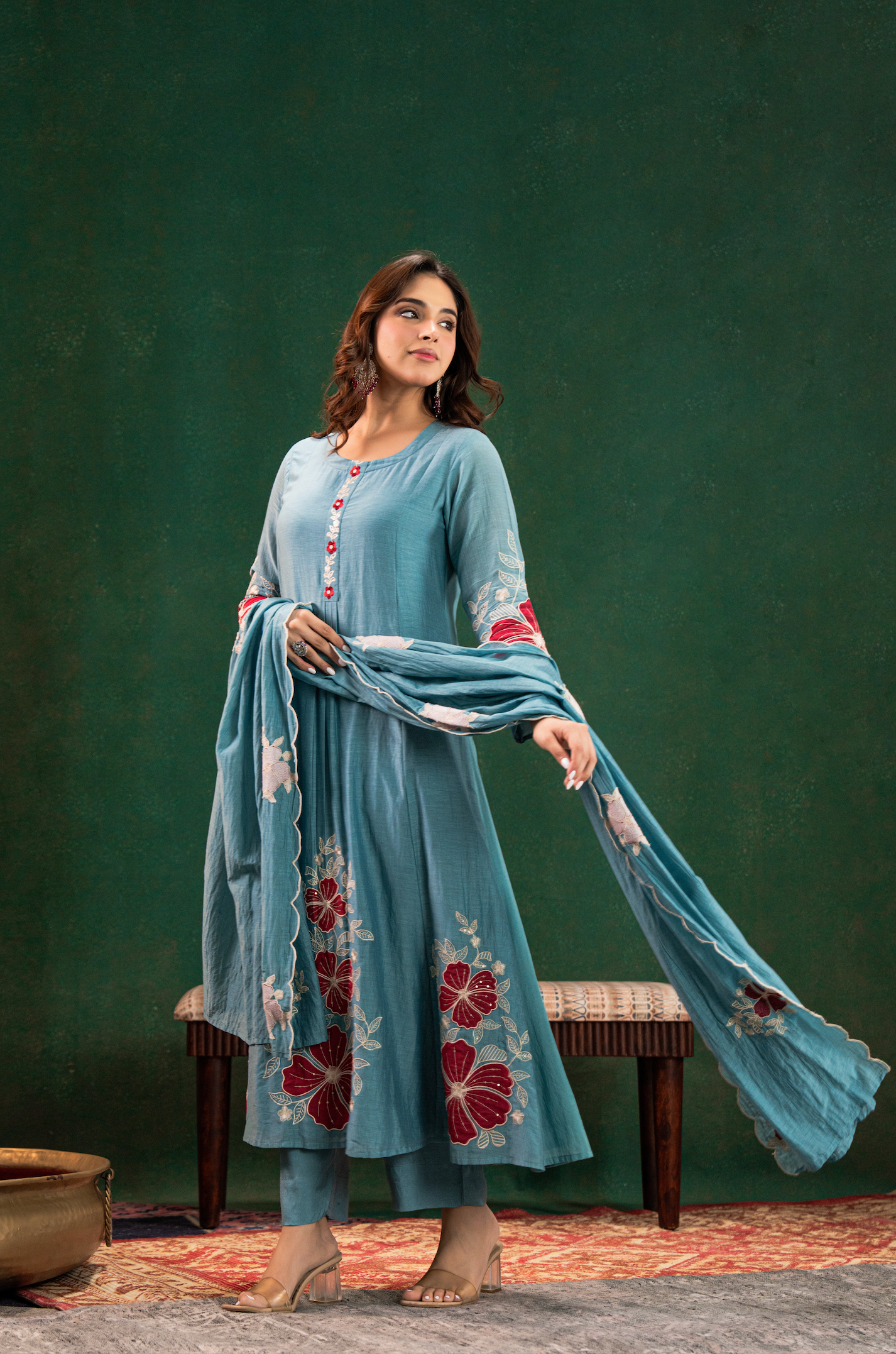 Blue Chanderi Silk Kurta Pant Set With Heavy Thread Embroidery Work