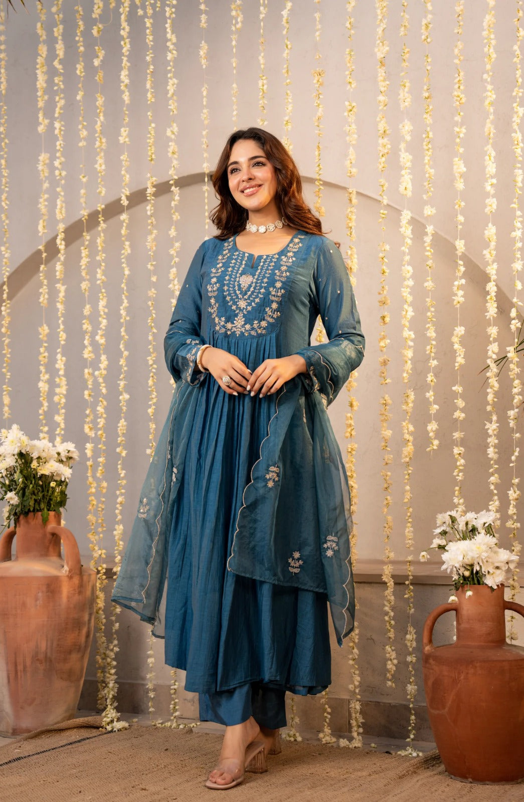 Blue Chanderi Silk Kurta Pant Set With Heavy Thread Embroidery Work