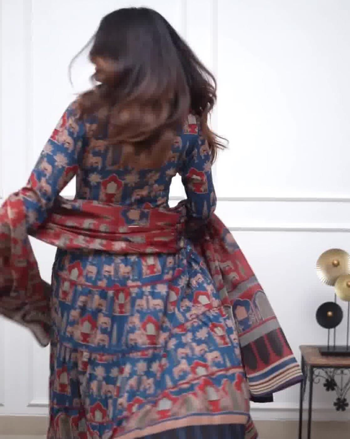 Blue Cotton Kurta Pant Set with Printed With Thread Embroidery Work