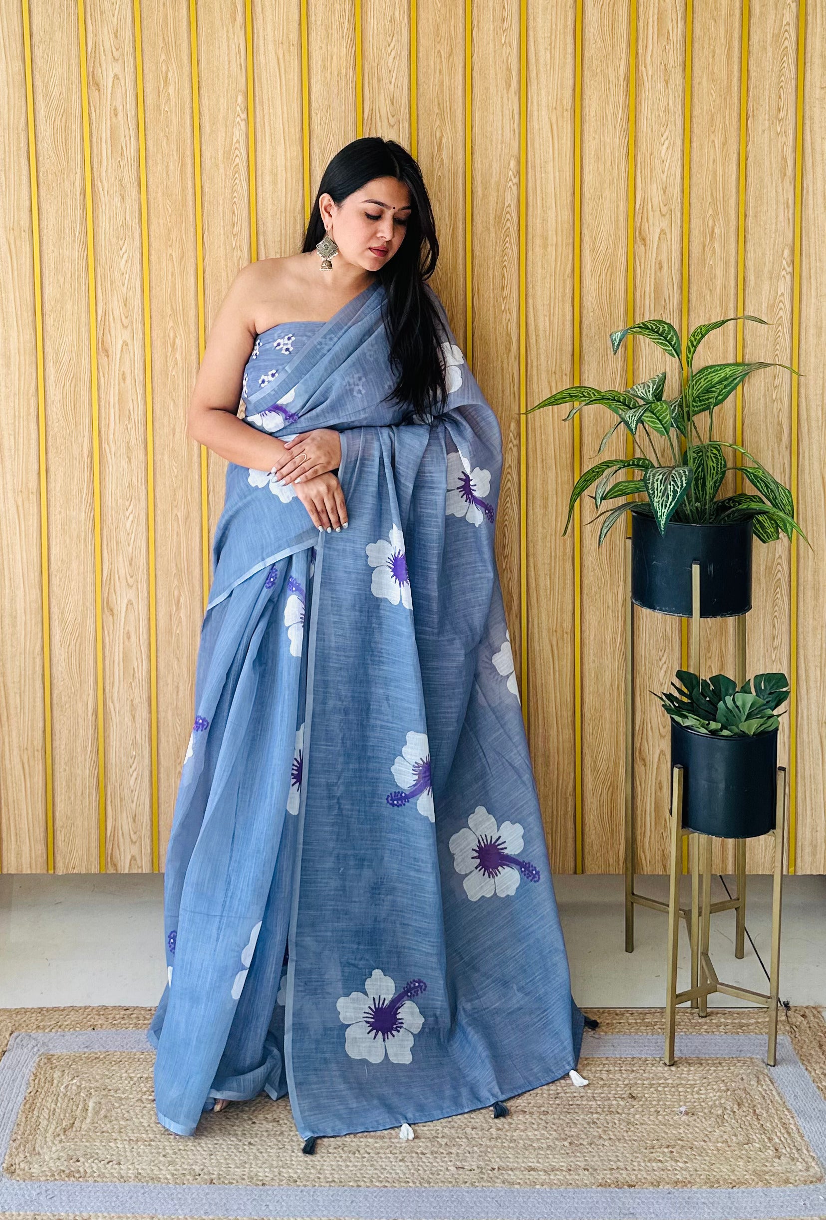 Blue Linen Floral Printed Girlie Looks Saree