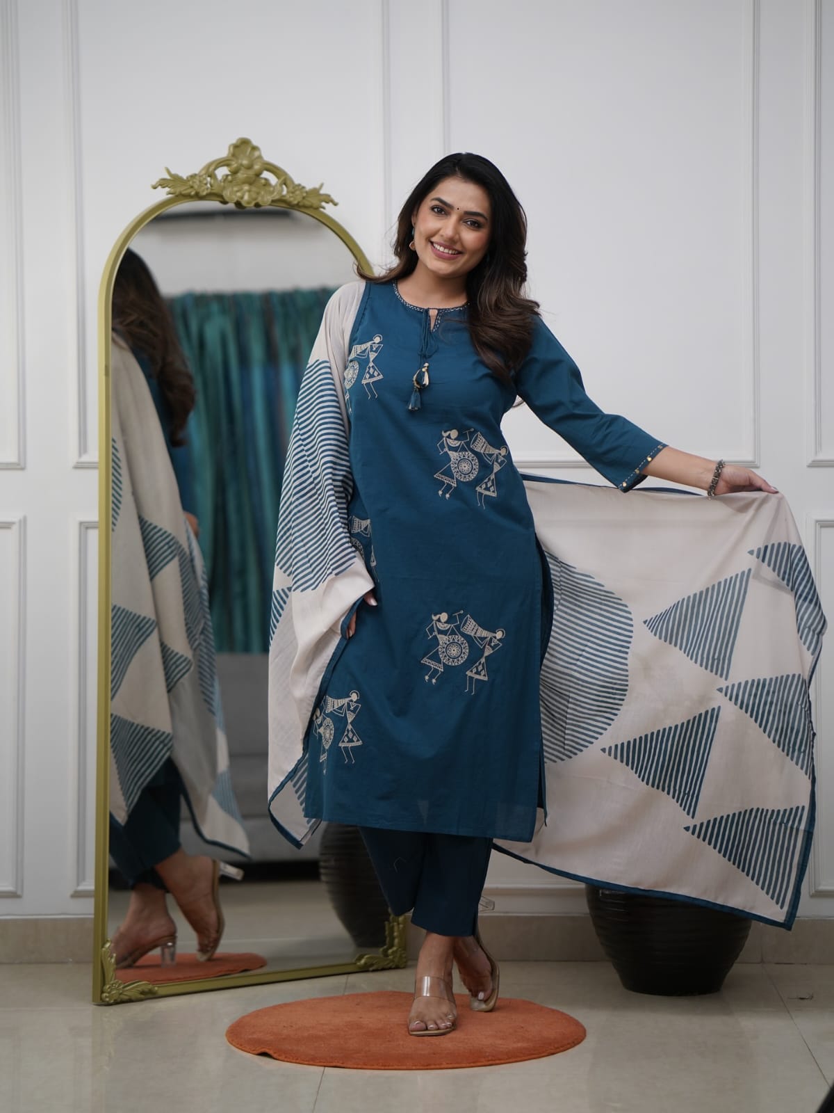 Blue Pure Silk Kurta Pant Set With Heavy Thread Embroidery Work With Printed Dupatta