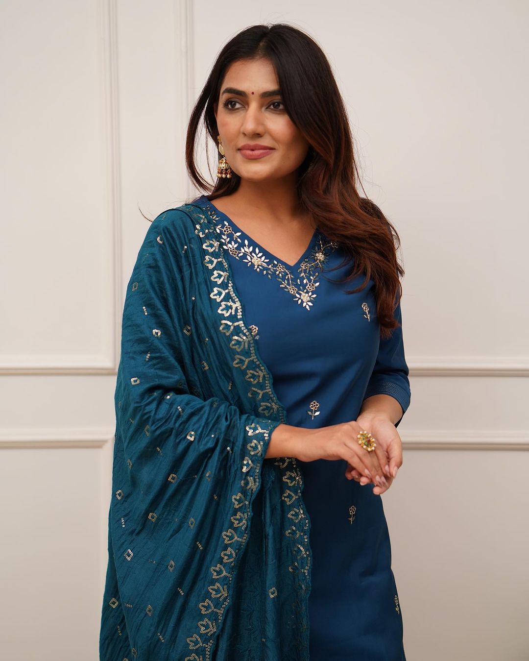 Blue Viscose Chanderi Kurta Pant With Heavy Thread Embroidery Work With Sequins Work