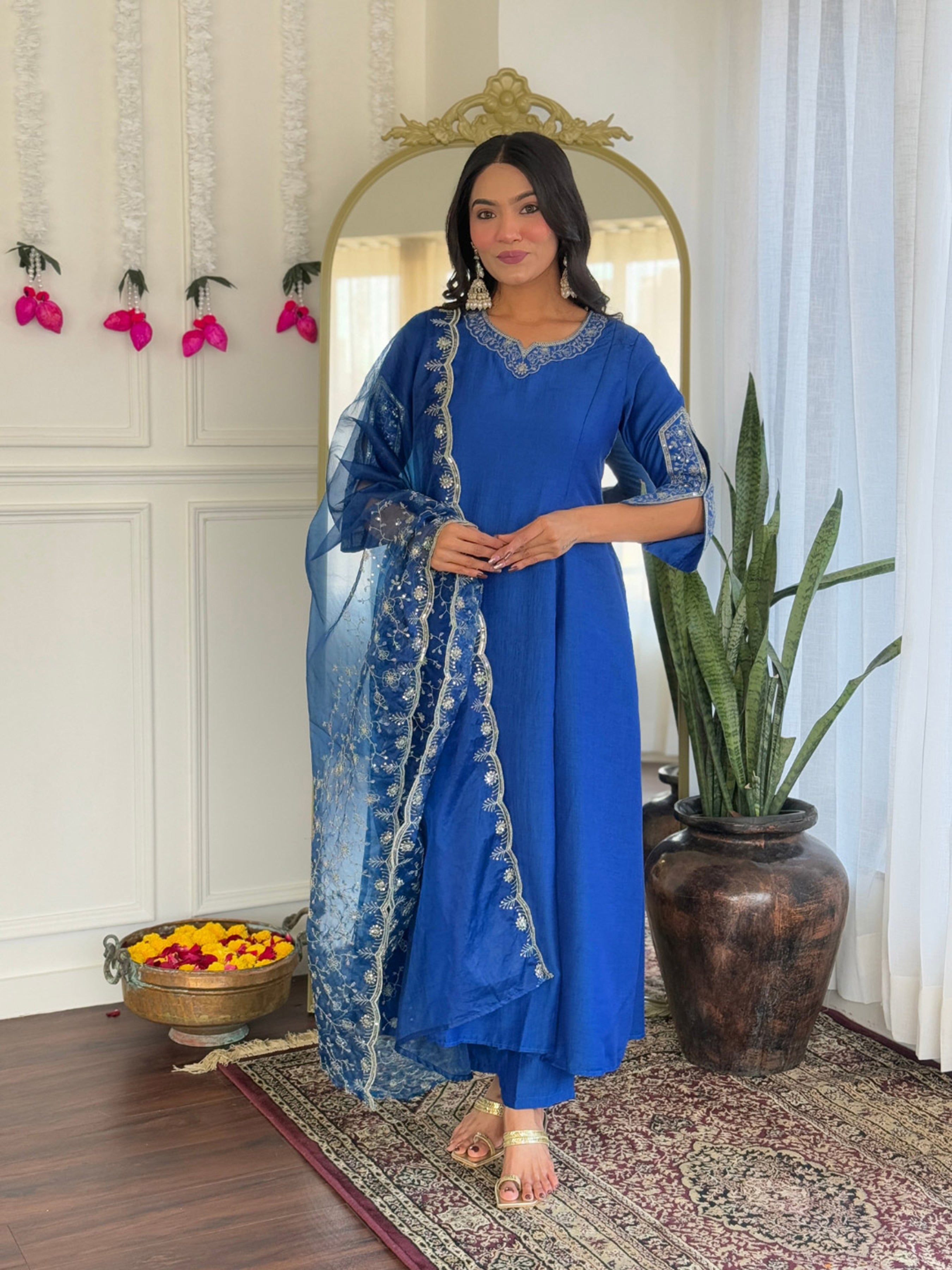 Blue Viscose Silk Elegant Kurta Pant Set With Embroidery Work