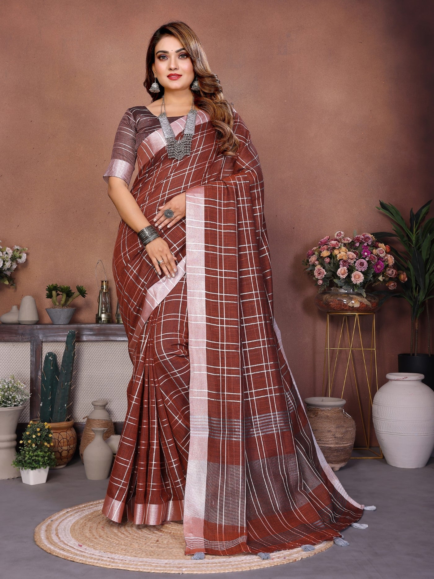 Brown Linen Saree With Traditional Weaving