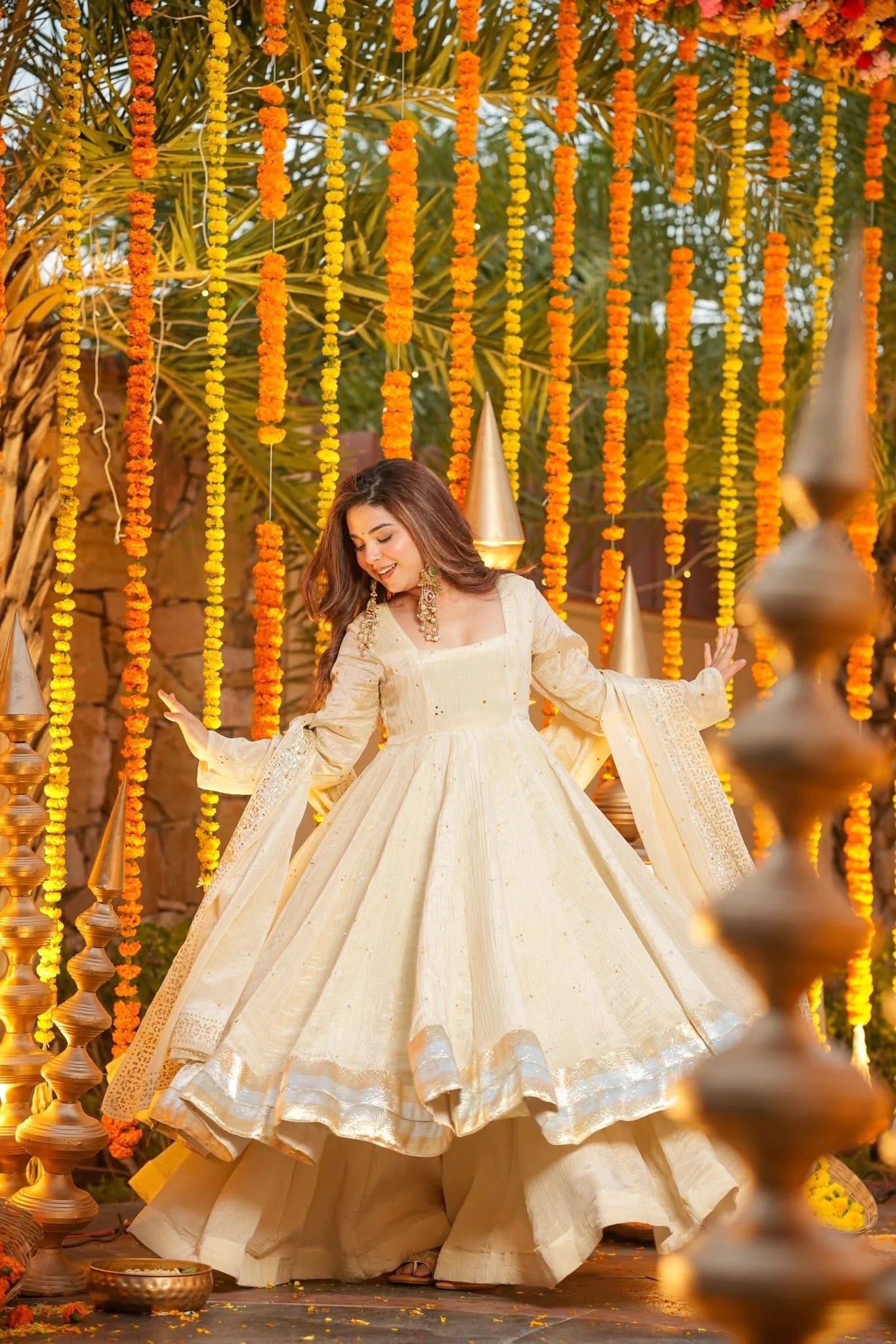 Cream Chinon Kurta With Palazzo Set With Heavy Thread Embroidery Work