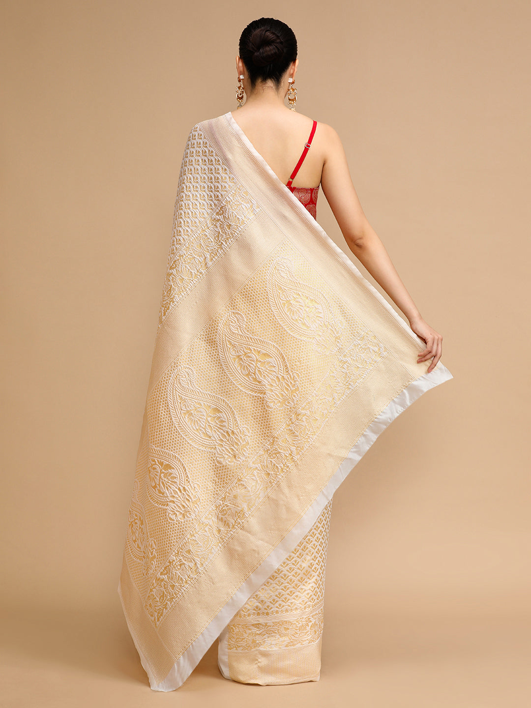 Cream Lichi Silk Saree Woven Jacquard Designer For Ceremonial Looks