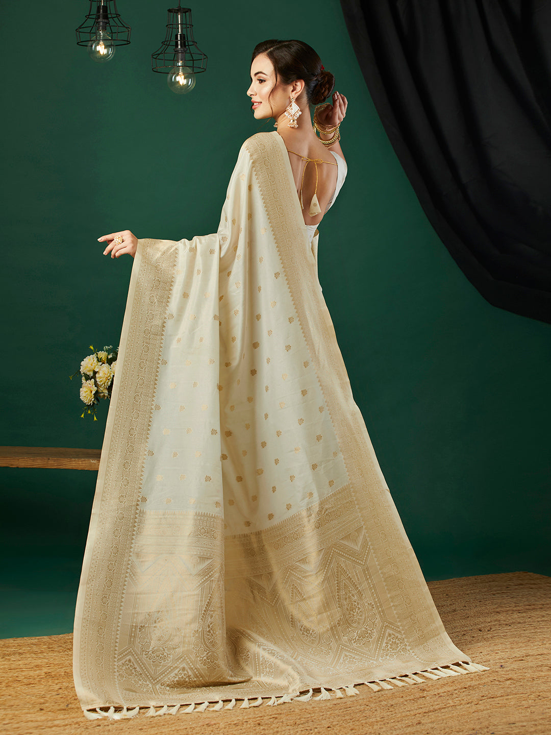 Cream Nylon Banarasi Woven Jacquard Designer Ethnic Indian Traditional Look Saree