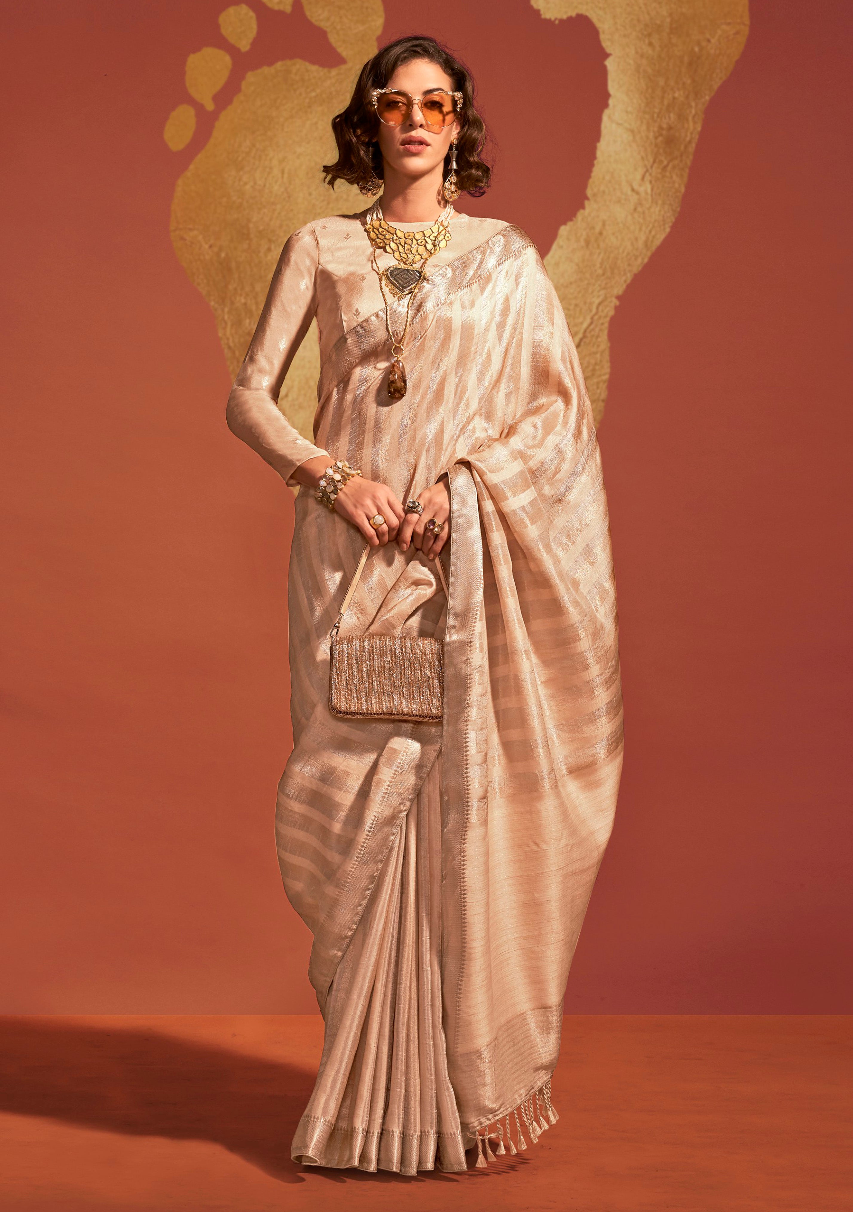 Cream Pure Viscose Handloom Silk Saree With  Jacquard Woven Work