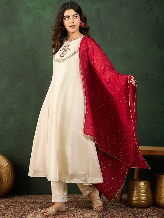 Cream Vichitra Silk Kurta Pant Set With Heavy Thread Embroidery Work