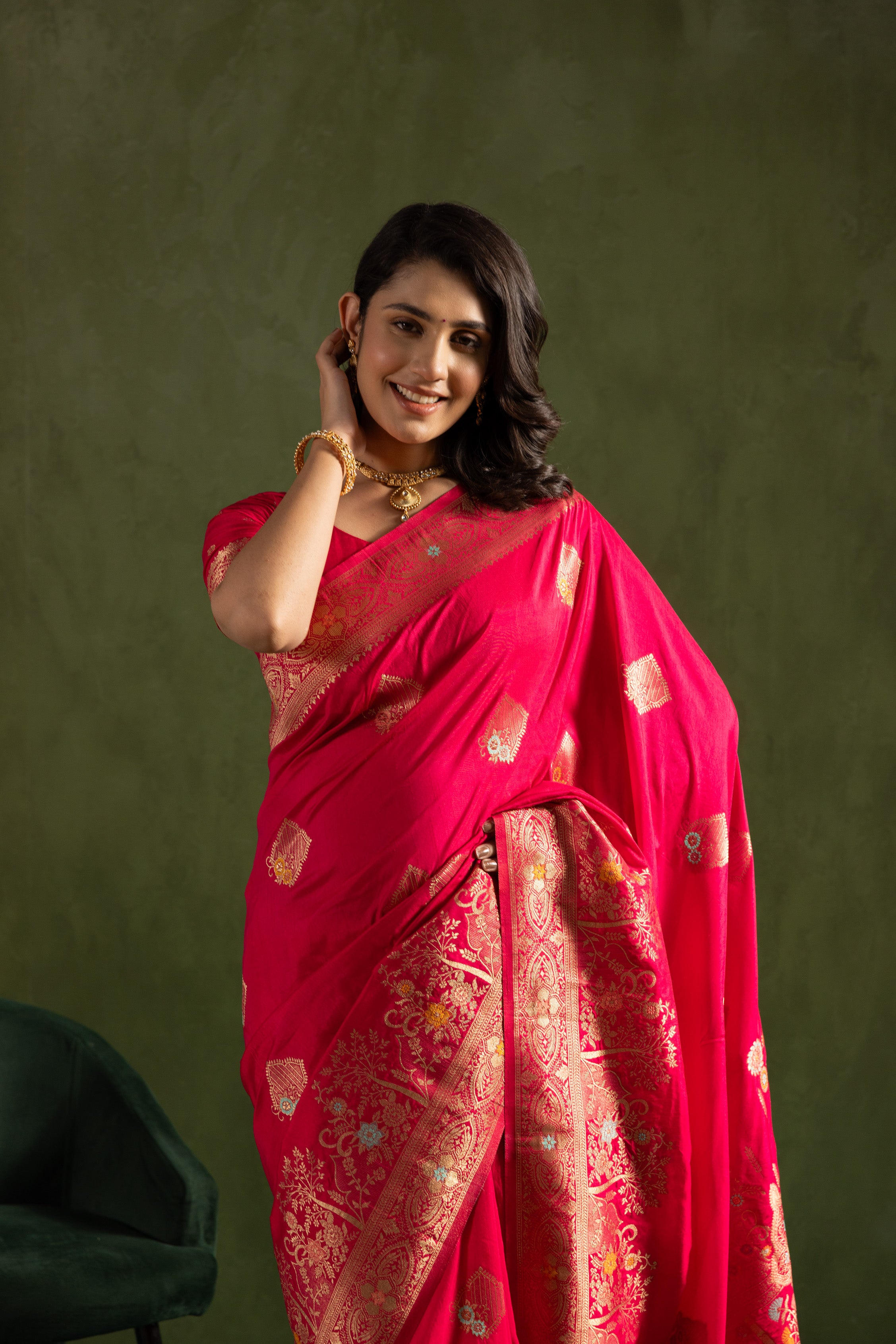 Dolla Silk Woven Jari Designer Ethnic Pink Sophisticated Partywear Saree