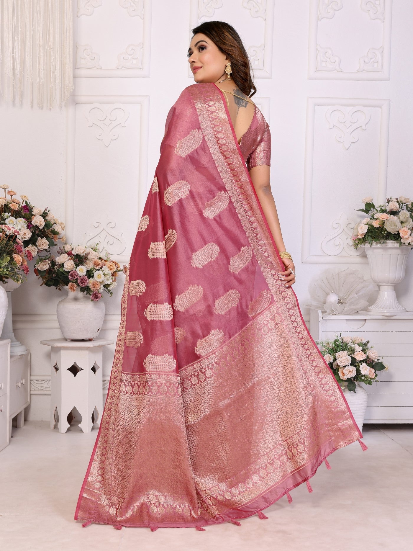 Dusty Rose Soft Organza Silk Saree With Elegant Weaving
