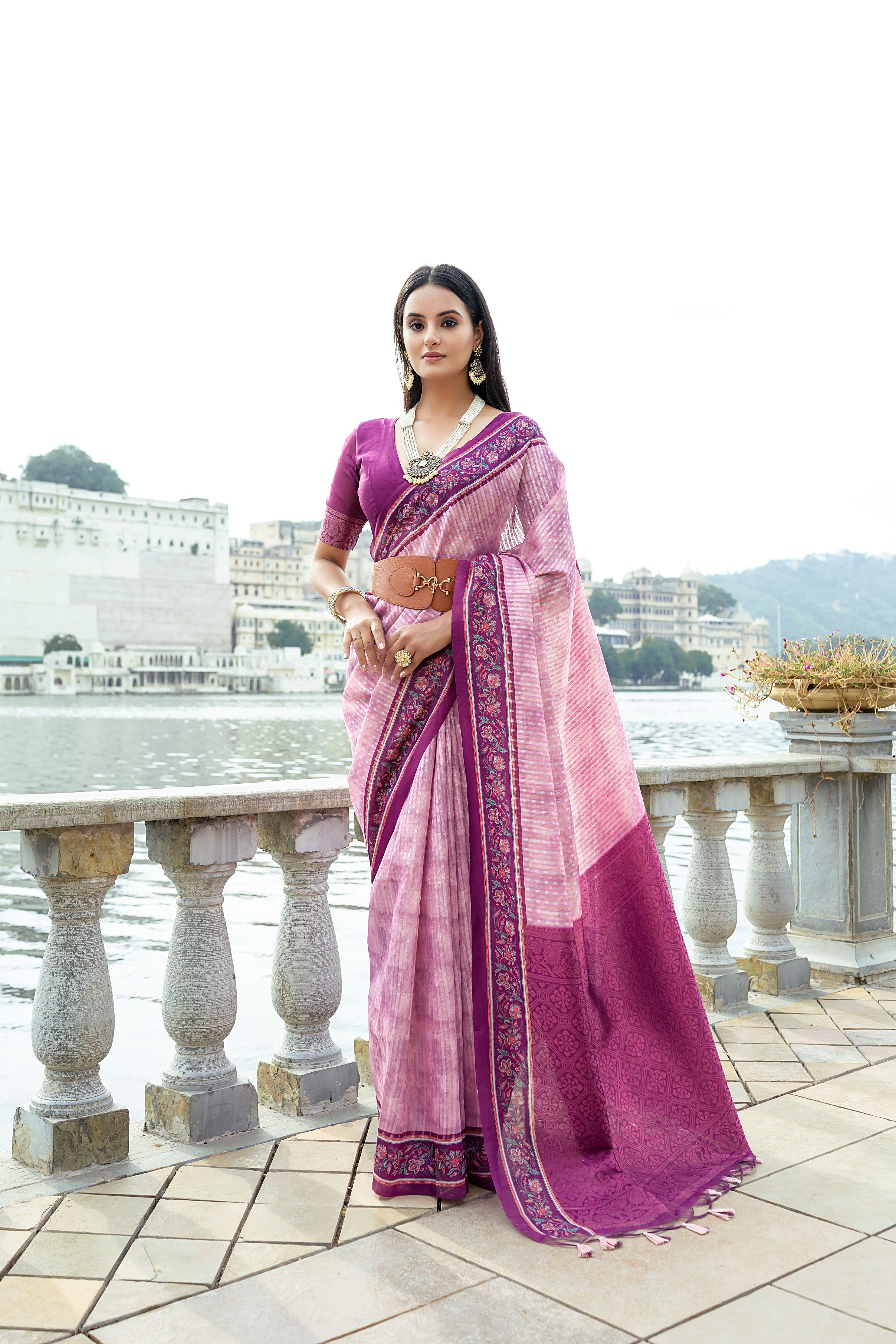 Ehtnic Woven Designer Soft Silk Saree In Pink With Elegant Print Work