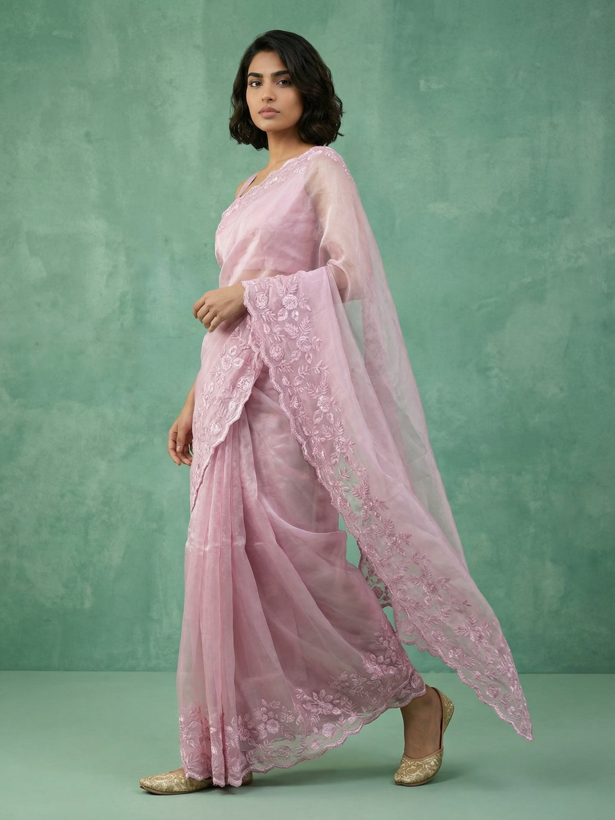 Elegant Pink Chanda Silk Saree with Thread Flower Cut Work